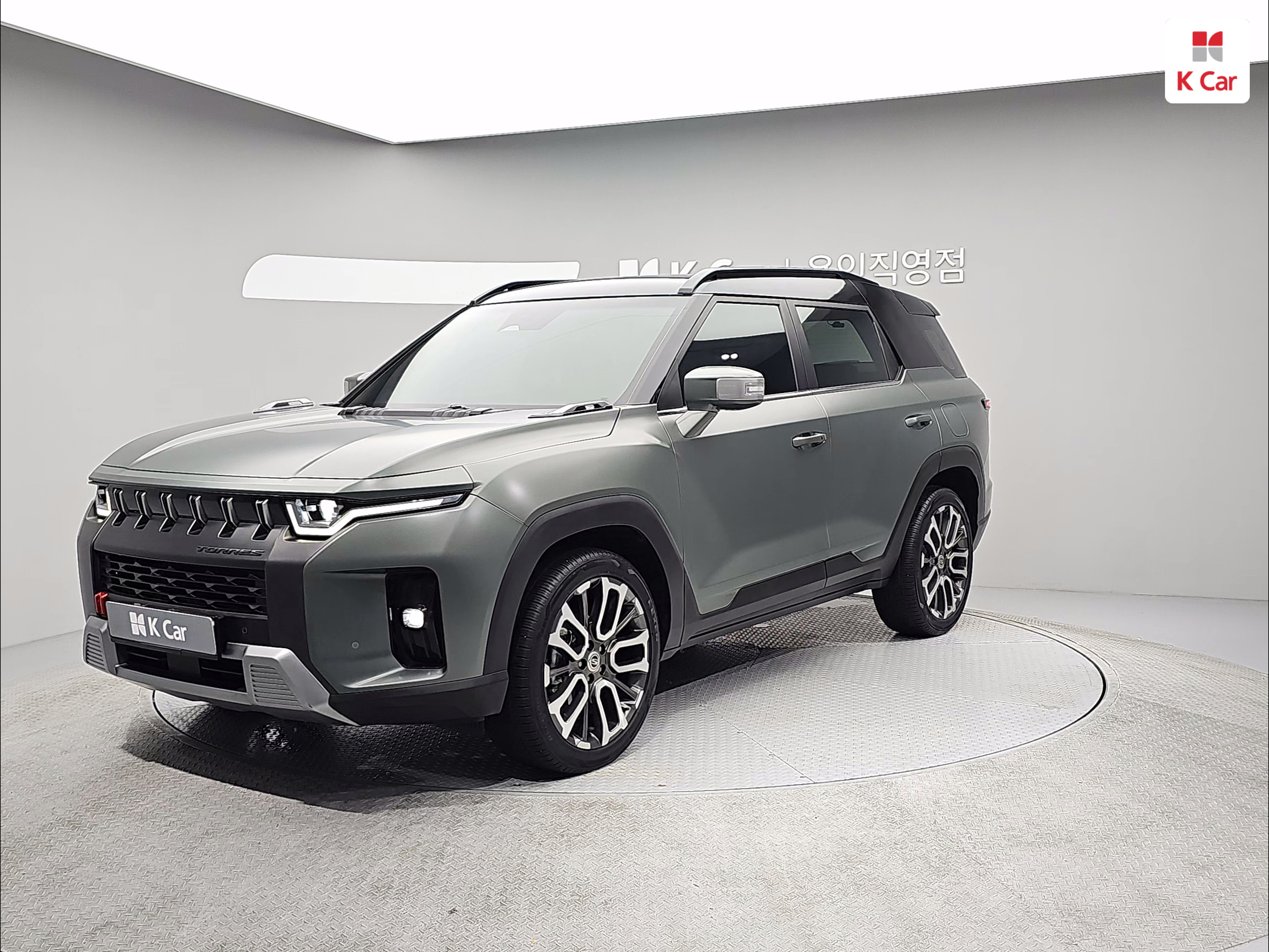 KGM 토레스 가솔린 1.5 2WD T7