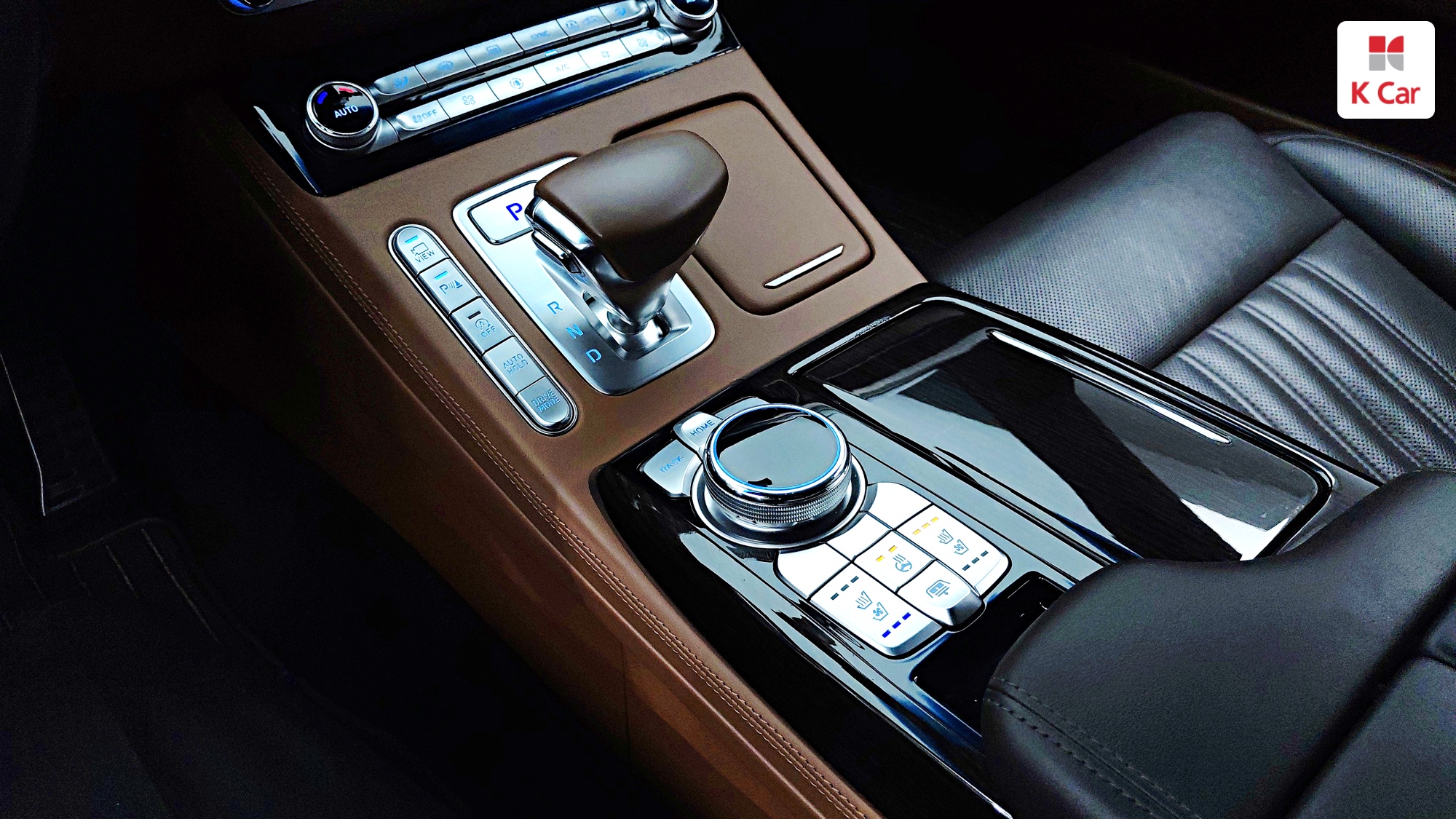 Genesis G90 бензин 4WD 3.8 Premium, миниатюра 21