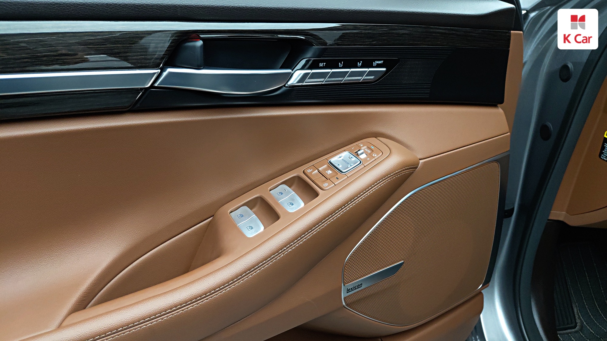 Genesis G90 бензин 4WD 3.8 Premium, миниатюра 28
