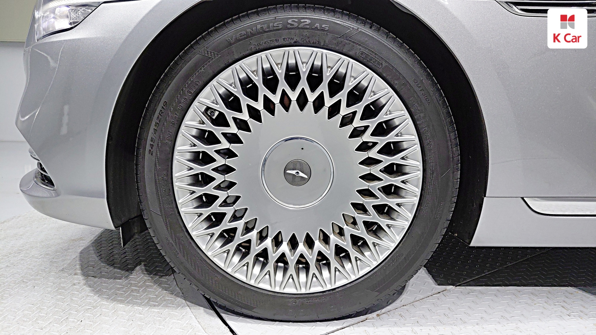 Genesis G90 бензин 4WD 3.8 Premium, миниатюра 5
