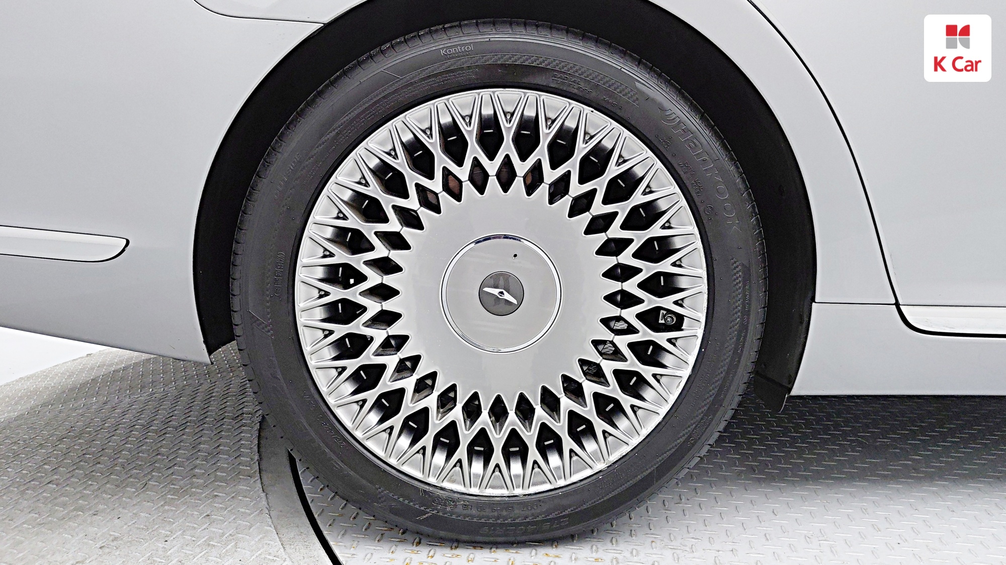 Genesis G90 бензин 4WD 3.8 Premium, миниатюра 8