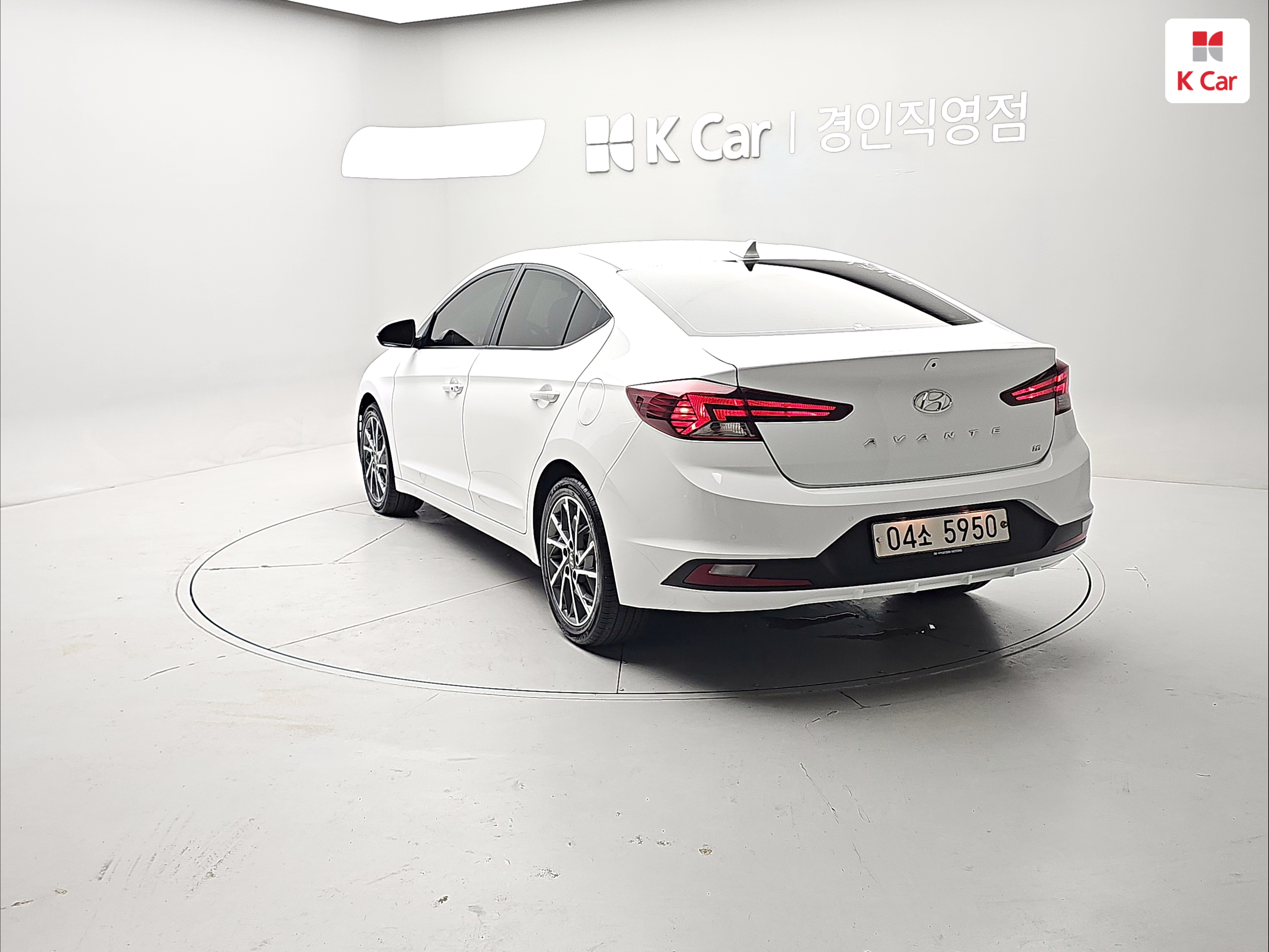 HYUNDAI The New Avante AD 1.6 Gasoline