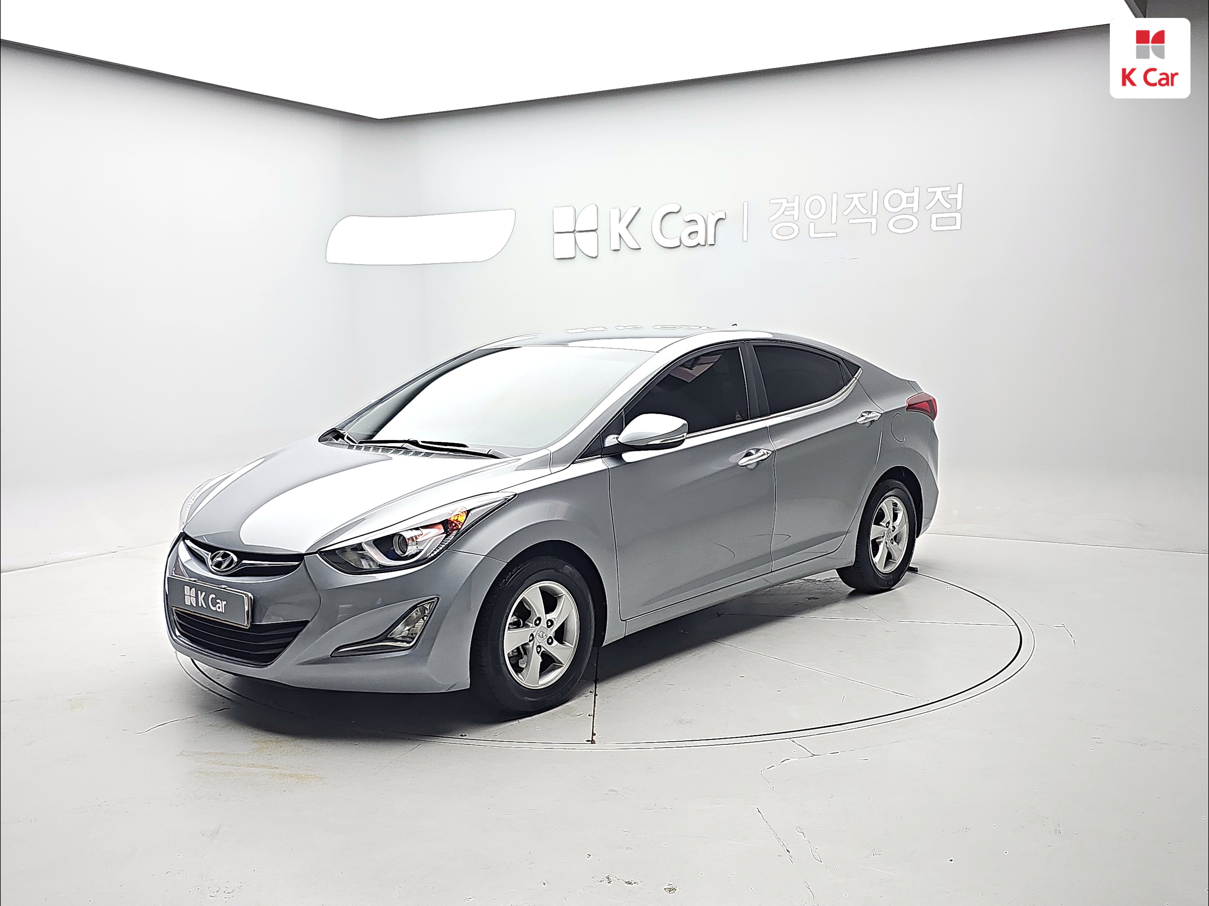 HYUNDAI The New Avante MD 1.6 GDI
