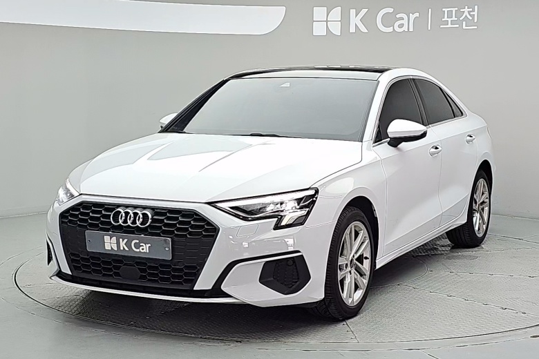 아우디 A3 (8Y) 가솔린 2WD 40 TFSI