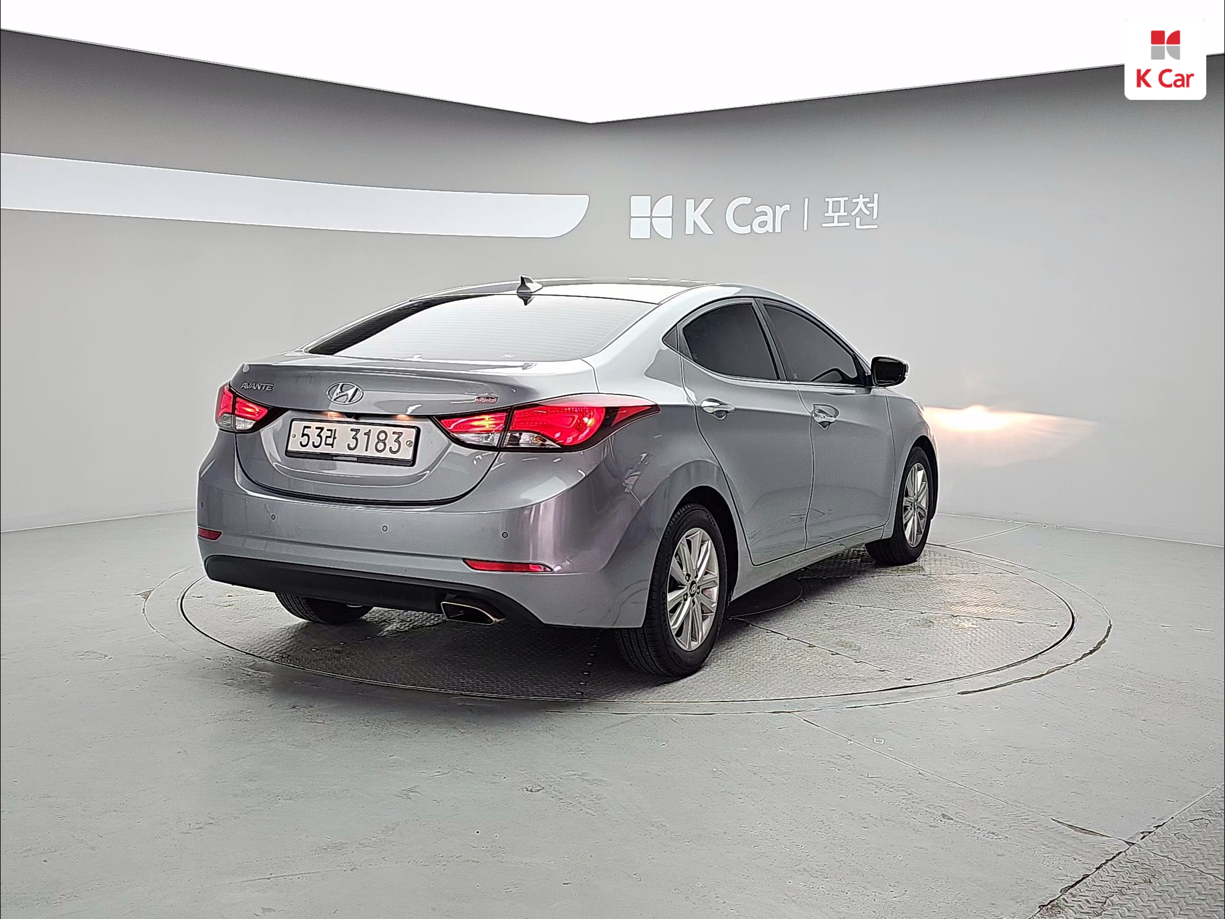 HYUNDAI The New Avante MD 1.6 GDI