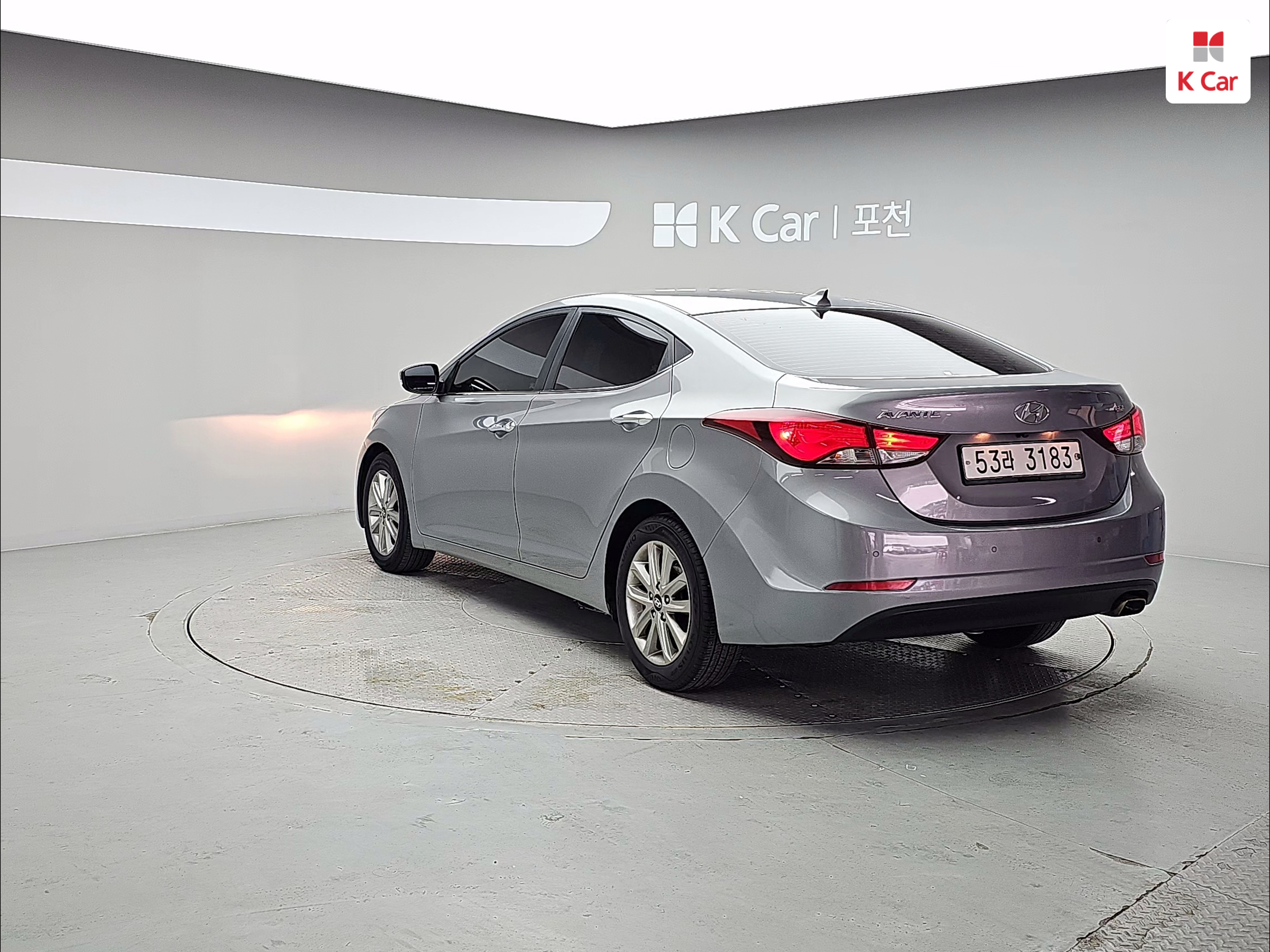HYUNDAI The New Avante MD 1.6 GDI