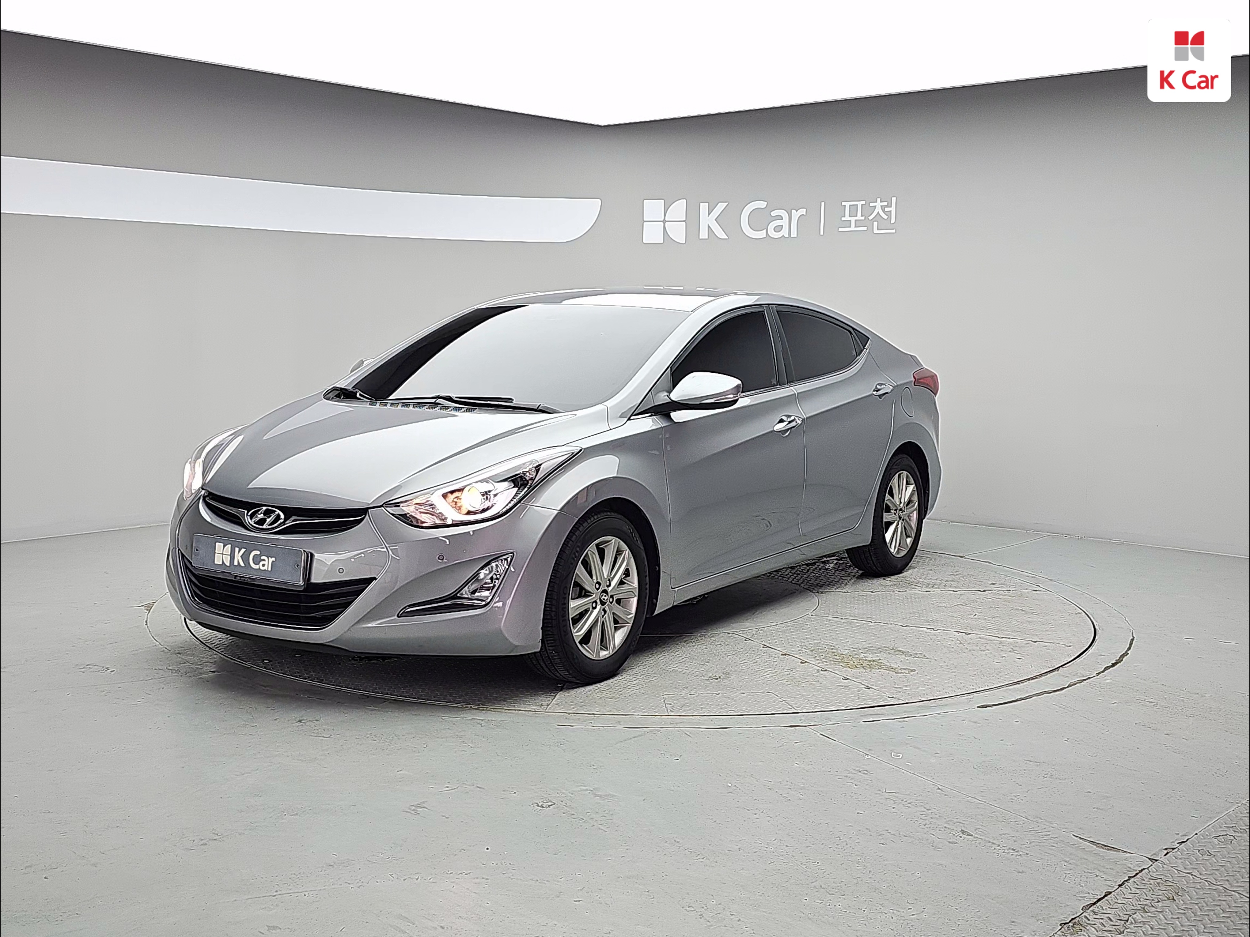 HYUNDAI The New Avante MD 1.6 GDI