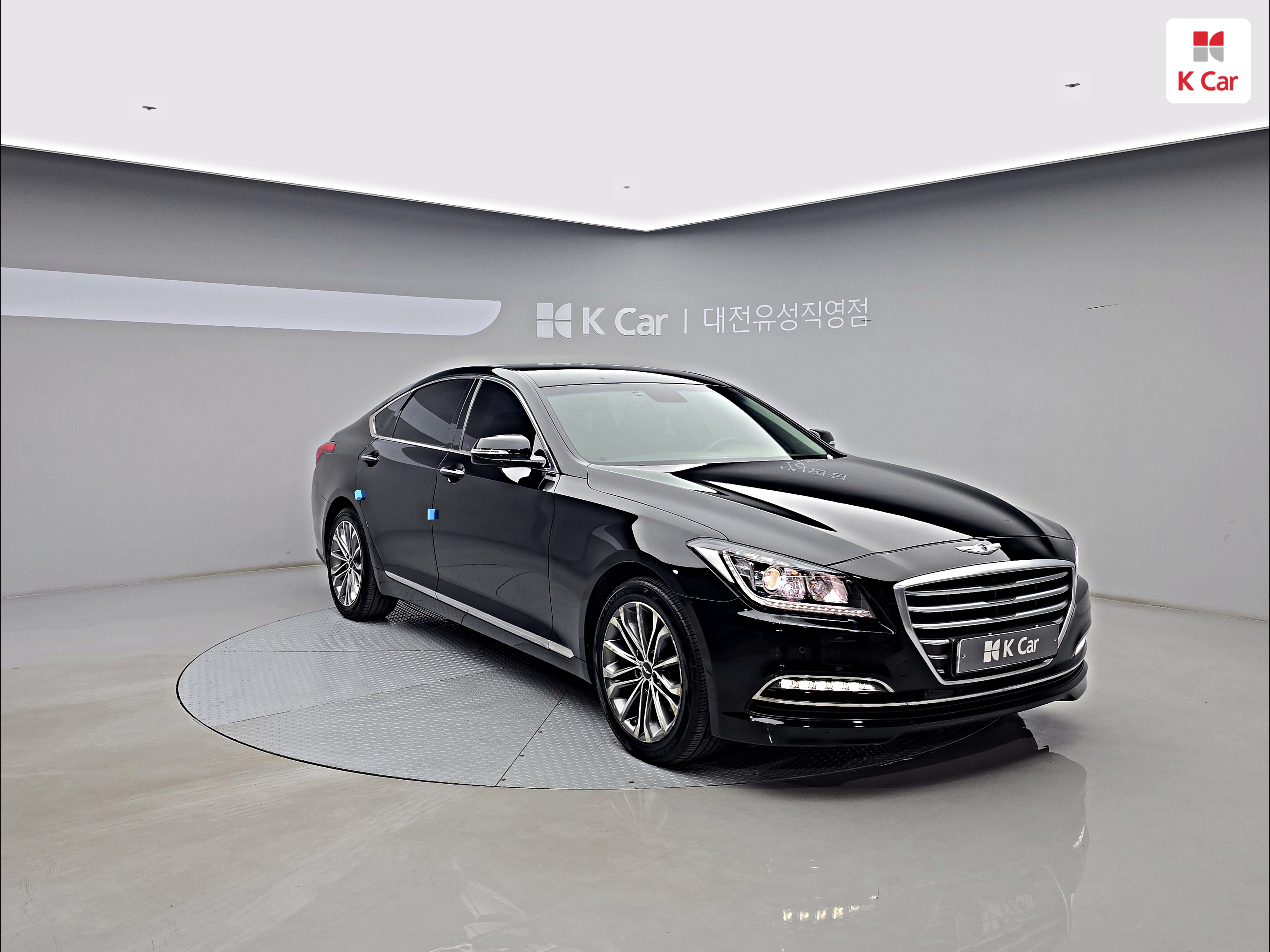 HYUNDAI Genesis DH G330