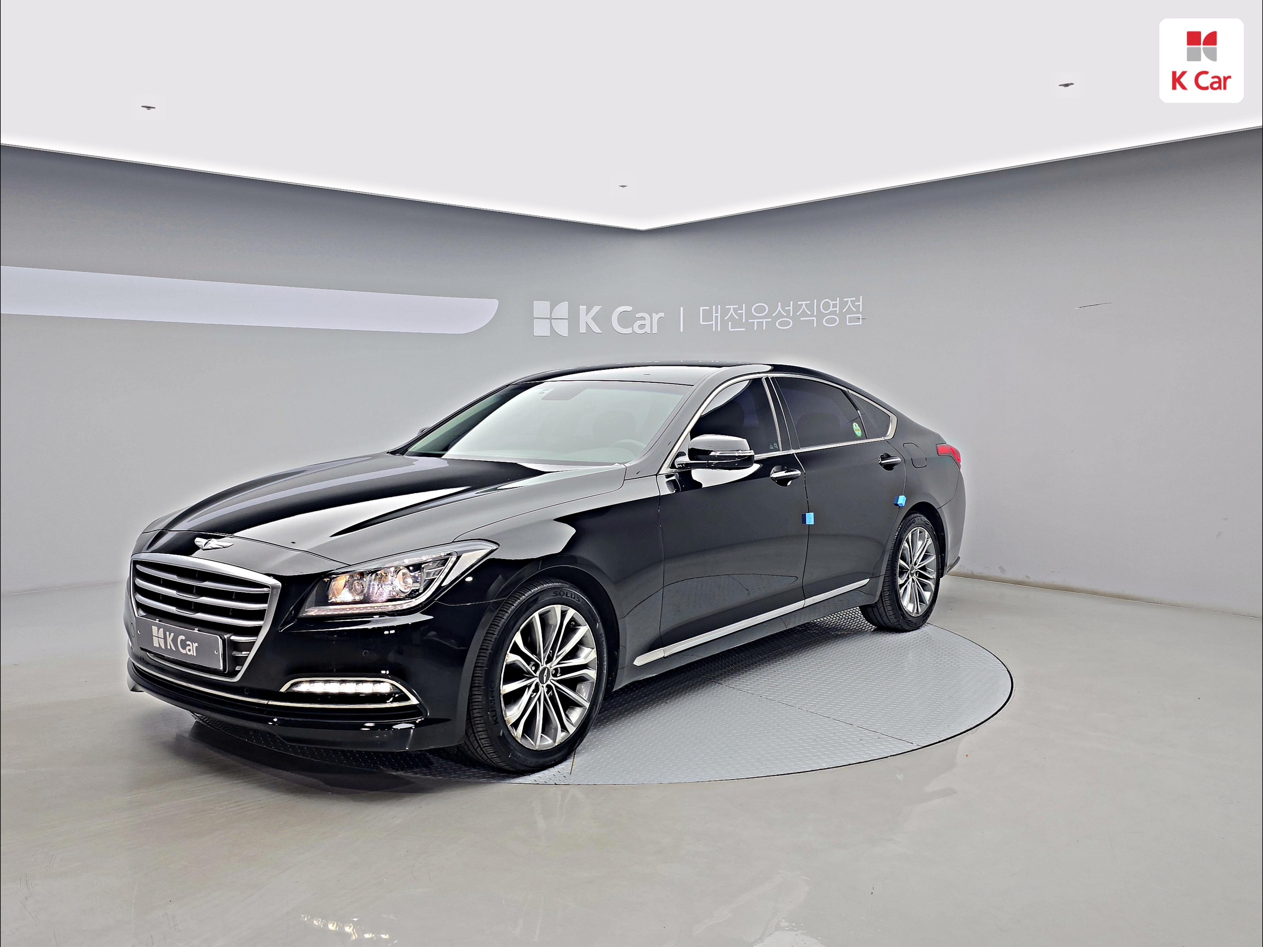 HYUNDAI Genesis DH G330