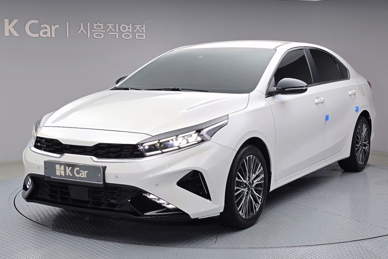 Kia K3 Signature