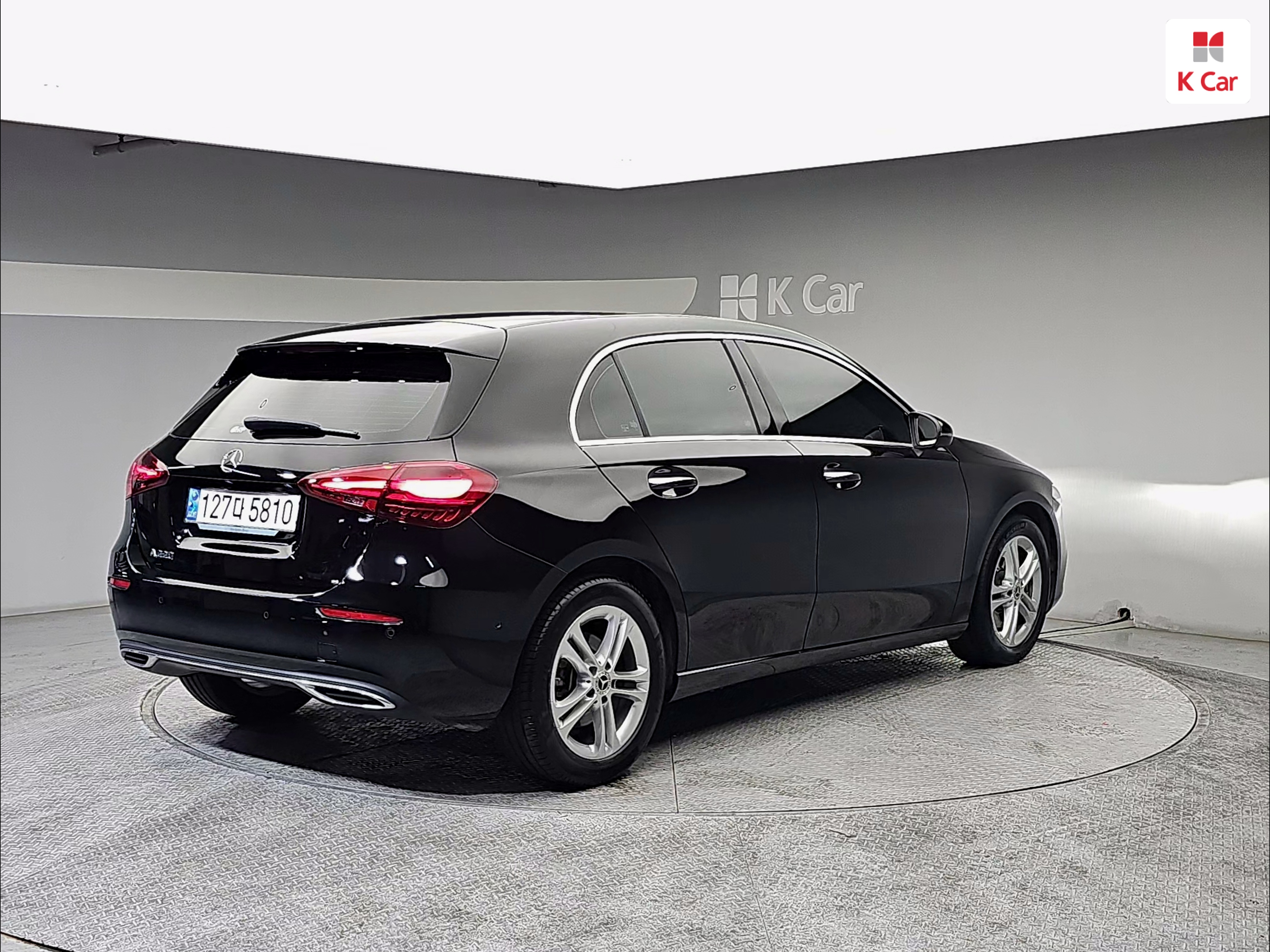 BENZ A-Class (4th Generation) A220