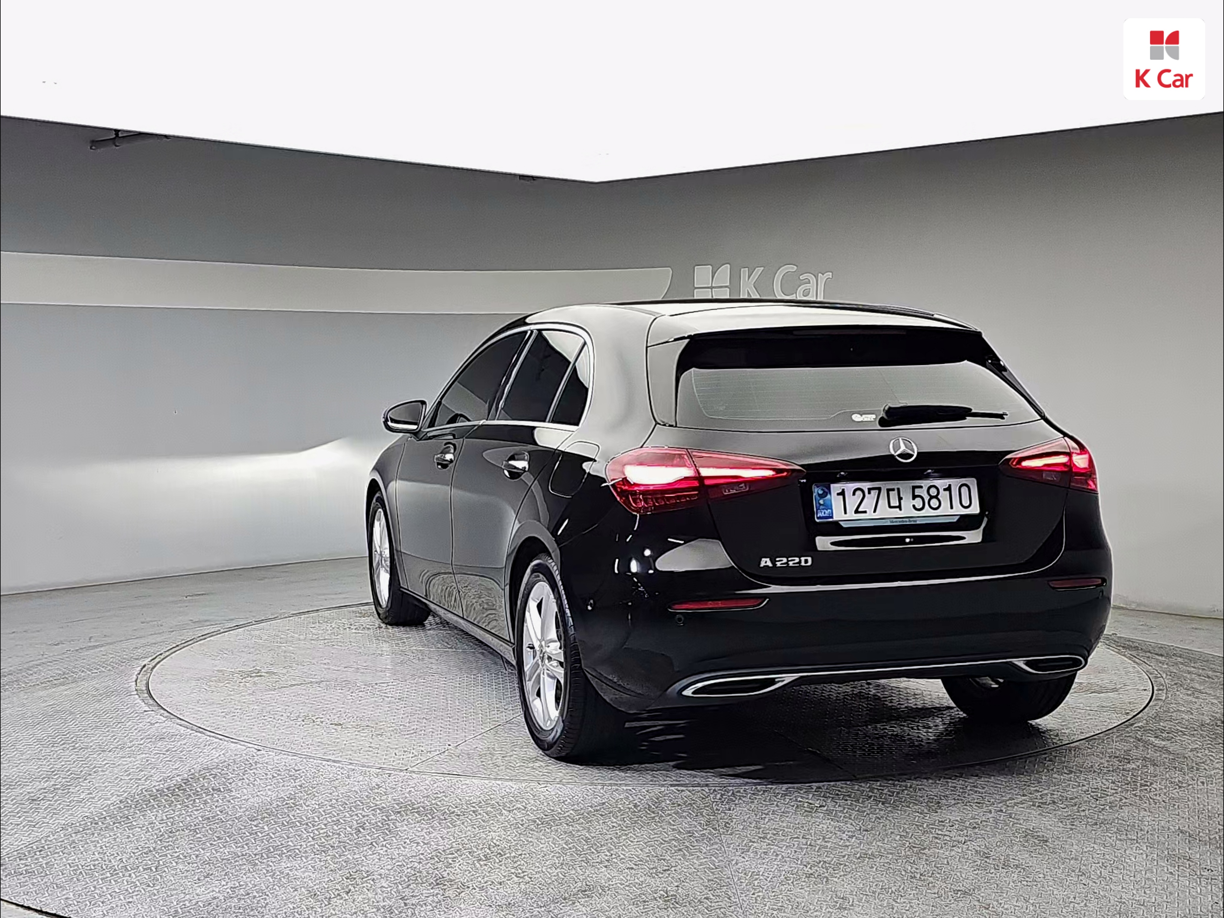 BENZ A-Class (4th Generation) A220