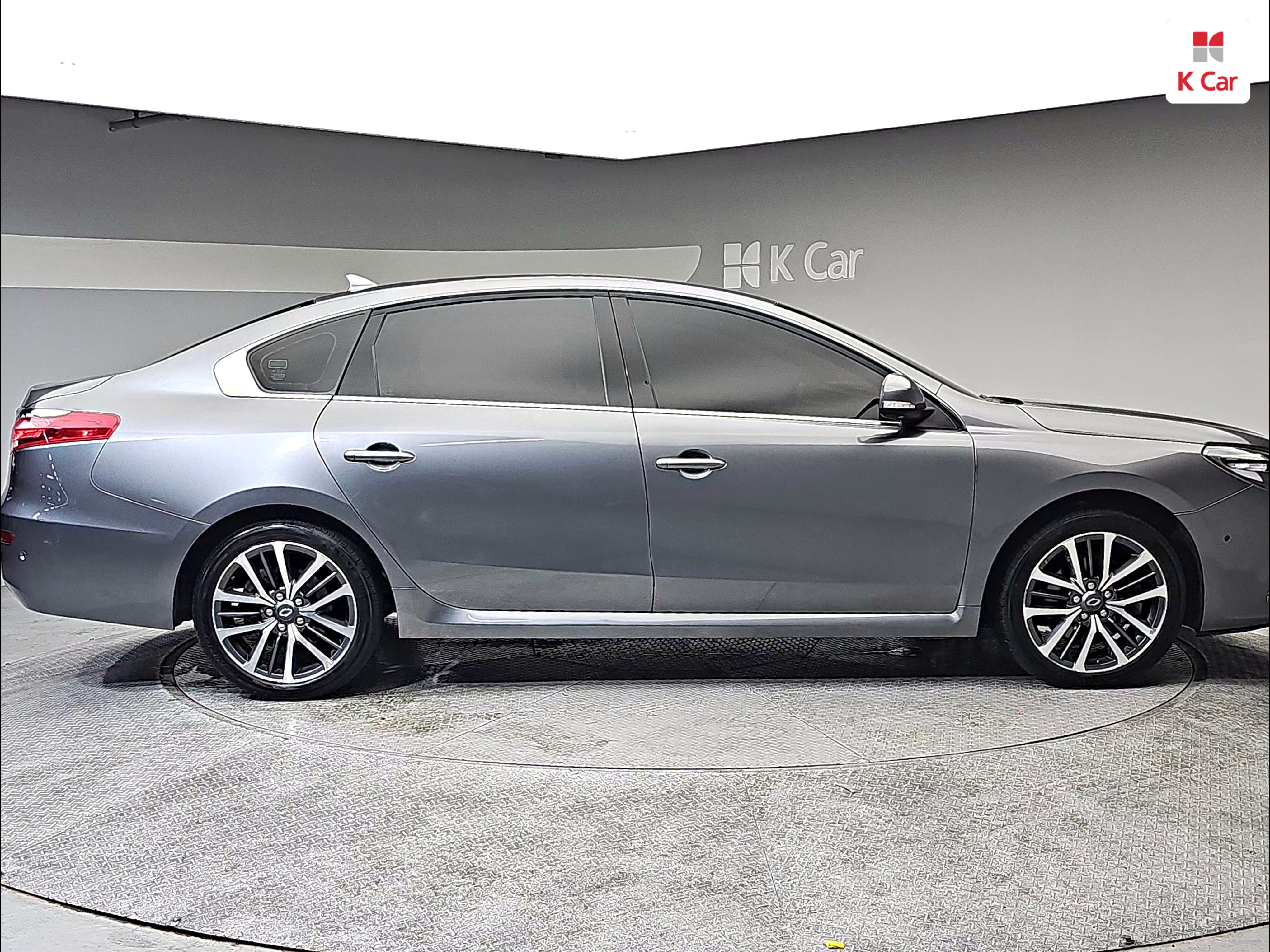 RENAULT(SAMSUNG) New SM7 Nova 2.0 LPe