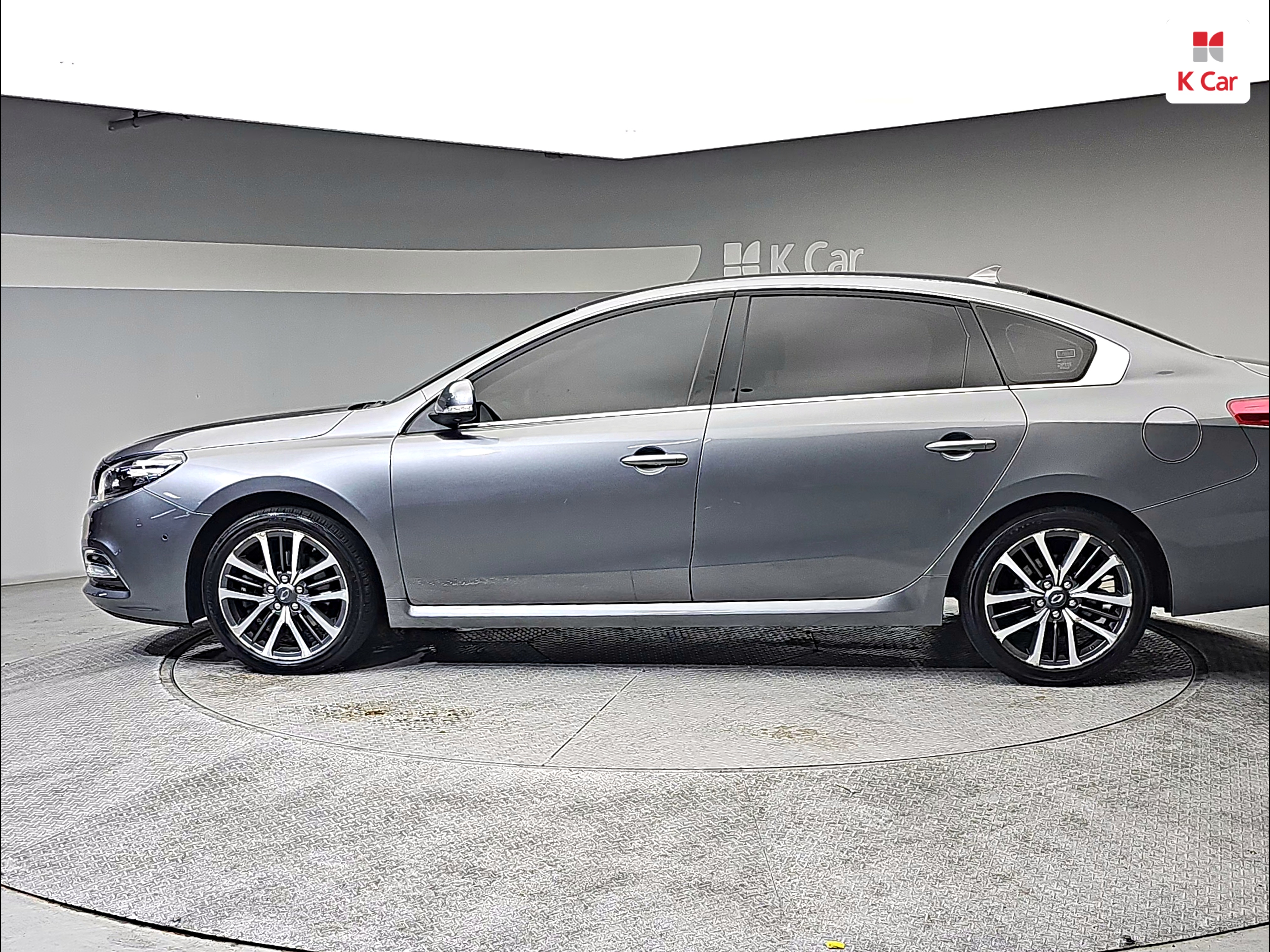 RENAULT(SAMSUNG) New SM7 Nova 2.0 LPe