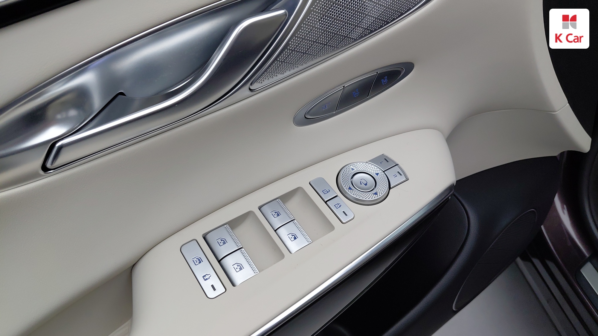 Genesis GV70 бензин Turbo 2.5 2WD, миниатюра 17