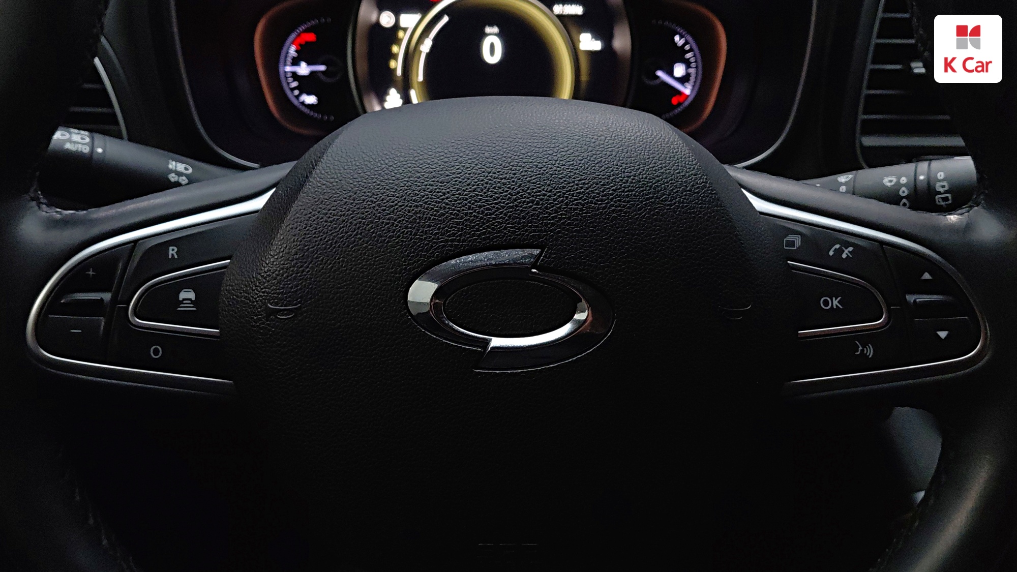 Renault QM6 бензин 2.0 2WD RE Signature, миниатюра 15