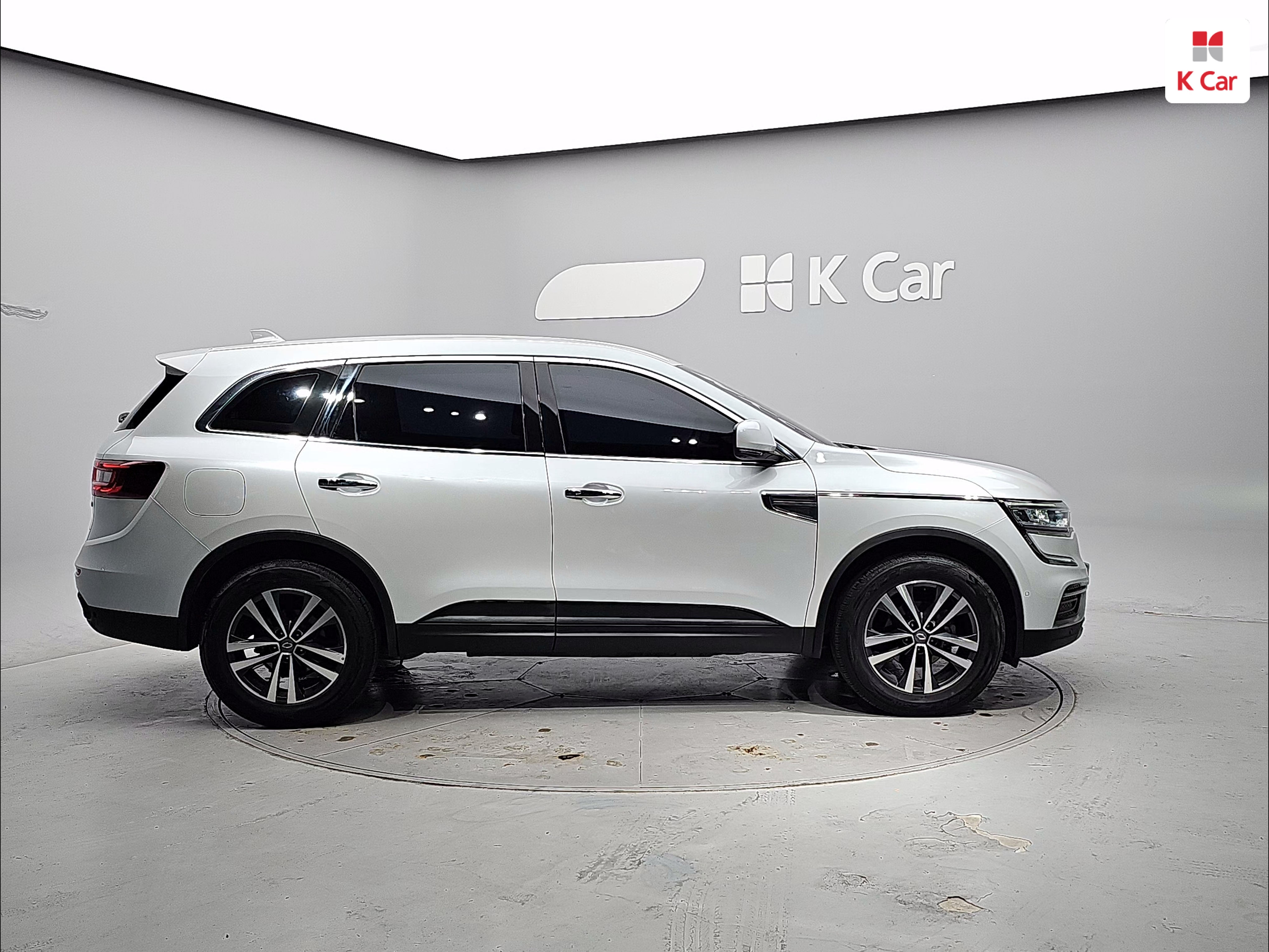 르노코리아(삼성) 뉴 QM6 LPG 2.0 2WD (일반인 판매용) LE