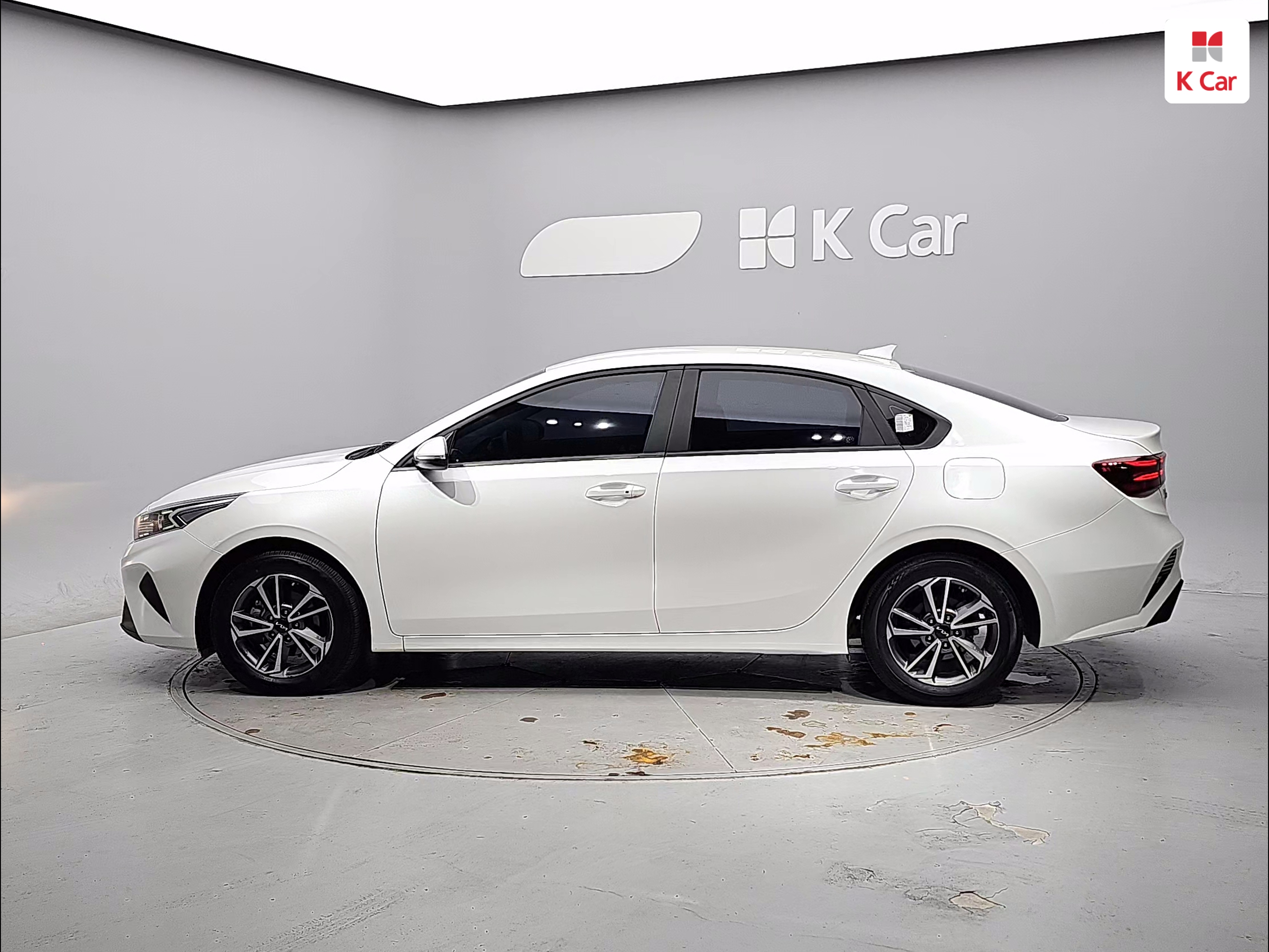 KIA The New K3 1.6 Gasoline
