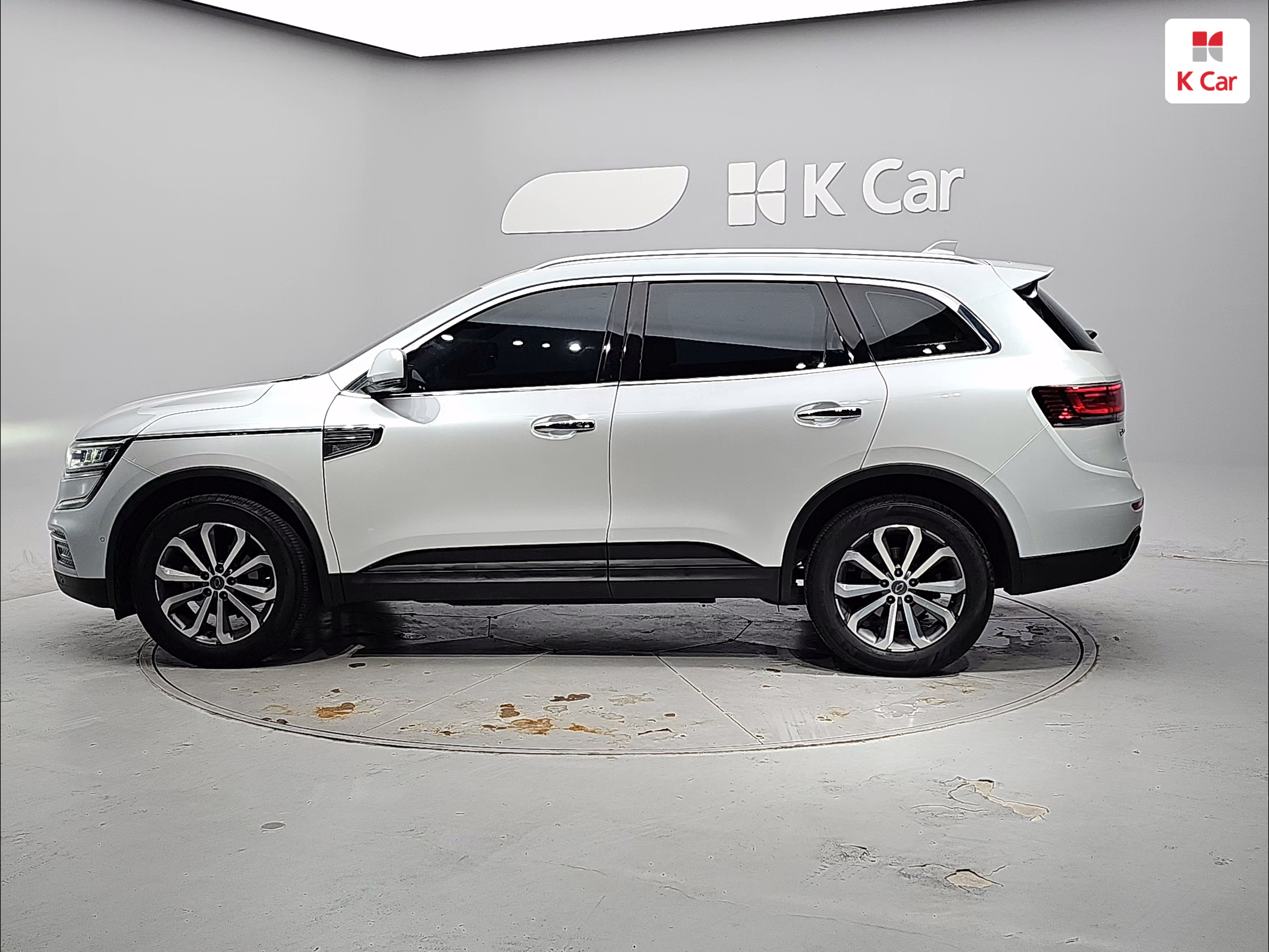 르노코리아(삼성) 뉴 QM6 LPG 2.0 2WD (일반인 판매용) LE 시그니처