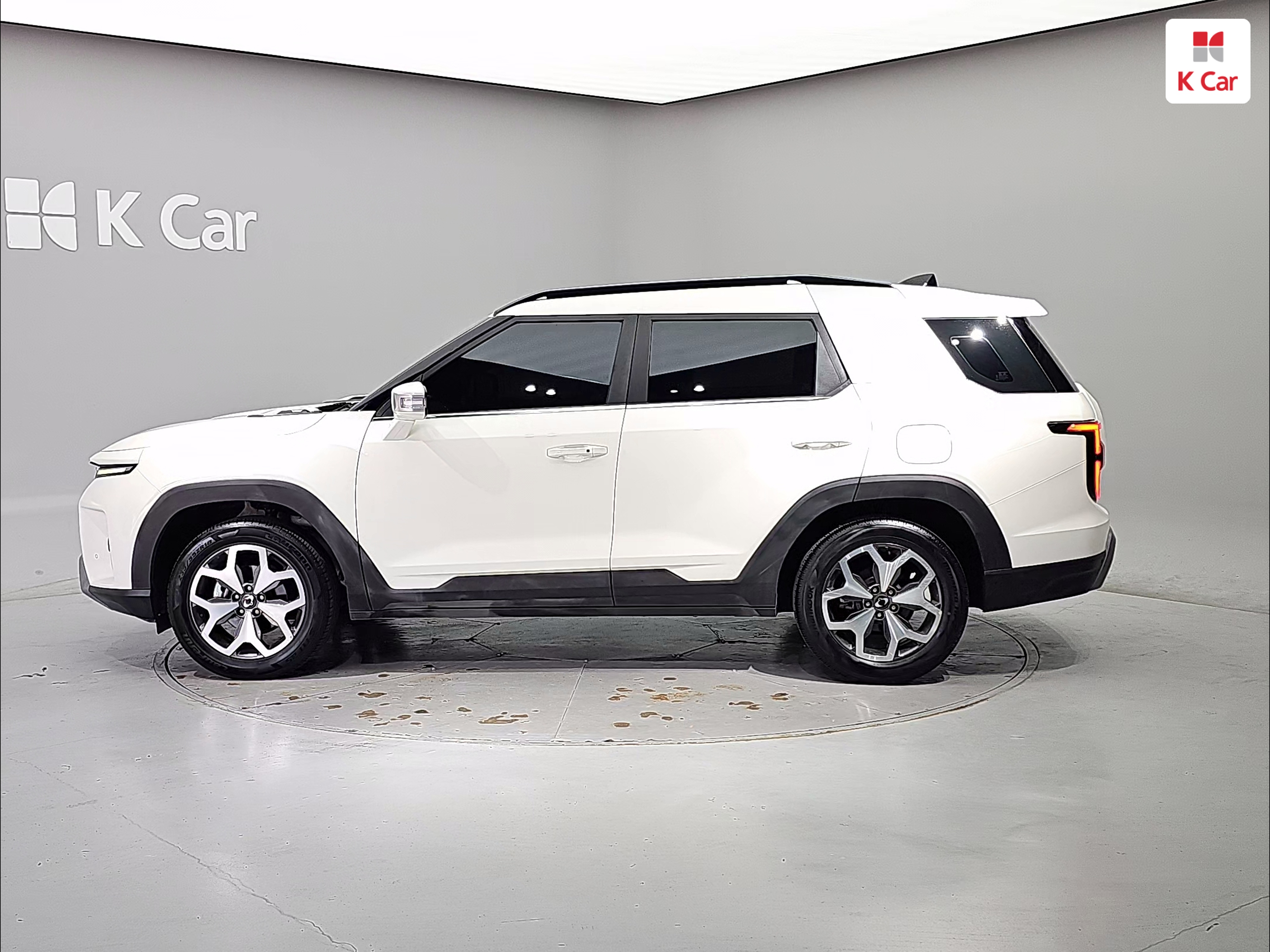 KG MOBILITY(SSANGYONG) Torres 1.5 GDI-T 2WD