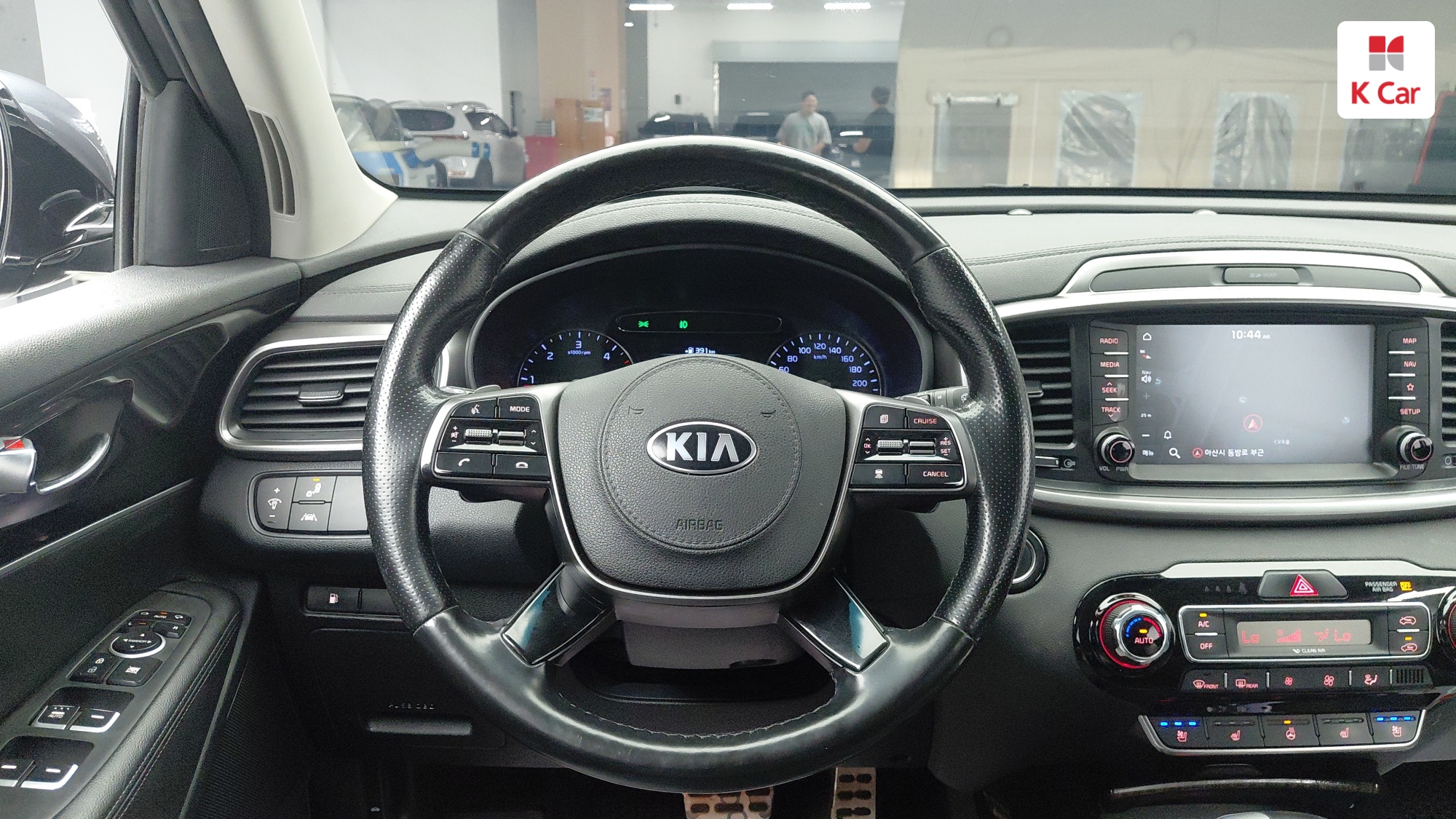 Kia Sorento дизель 2.0 2WD, миниатюра 11