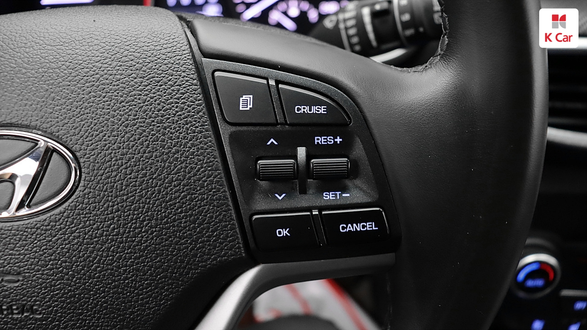 Hyundai TUCSON дизель 2.0 2WD, миниатюра 10