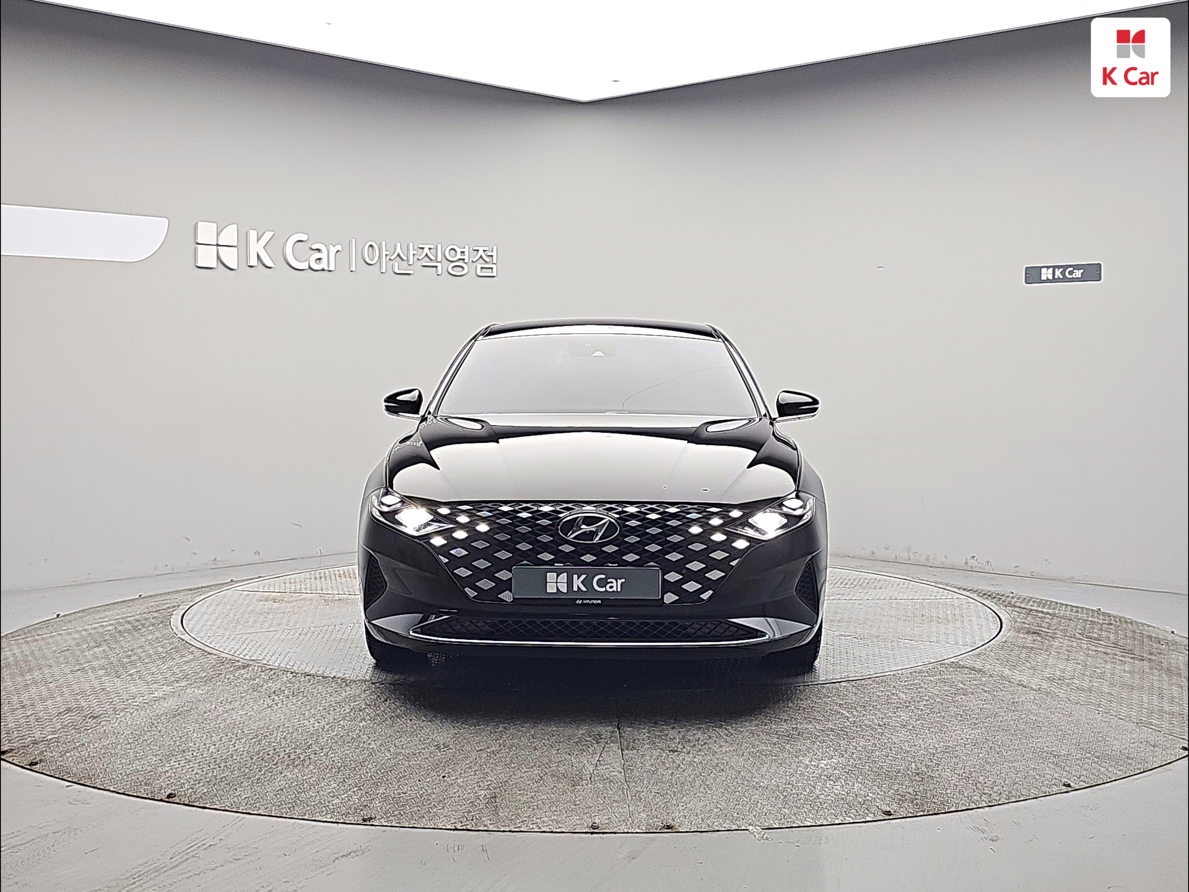 HYUNDAI The New Grandeur IG Hybrid 2.4 HEV