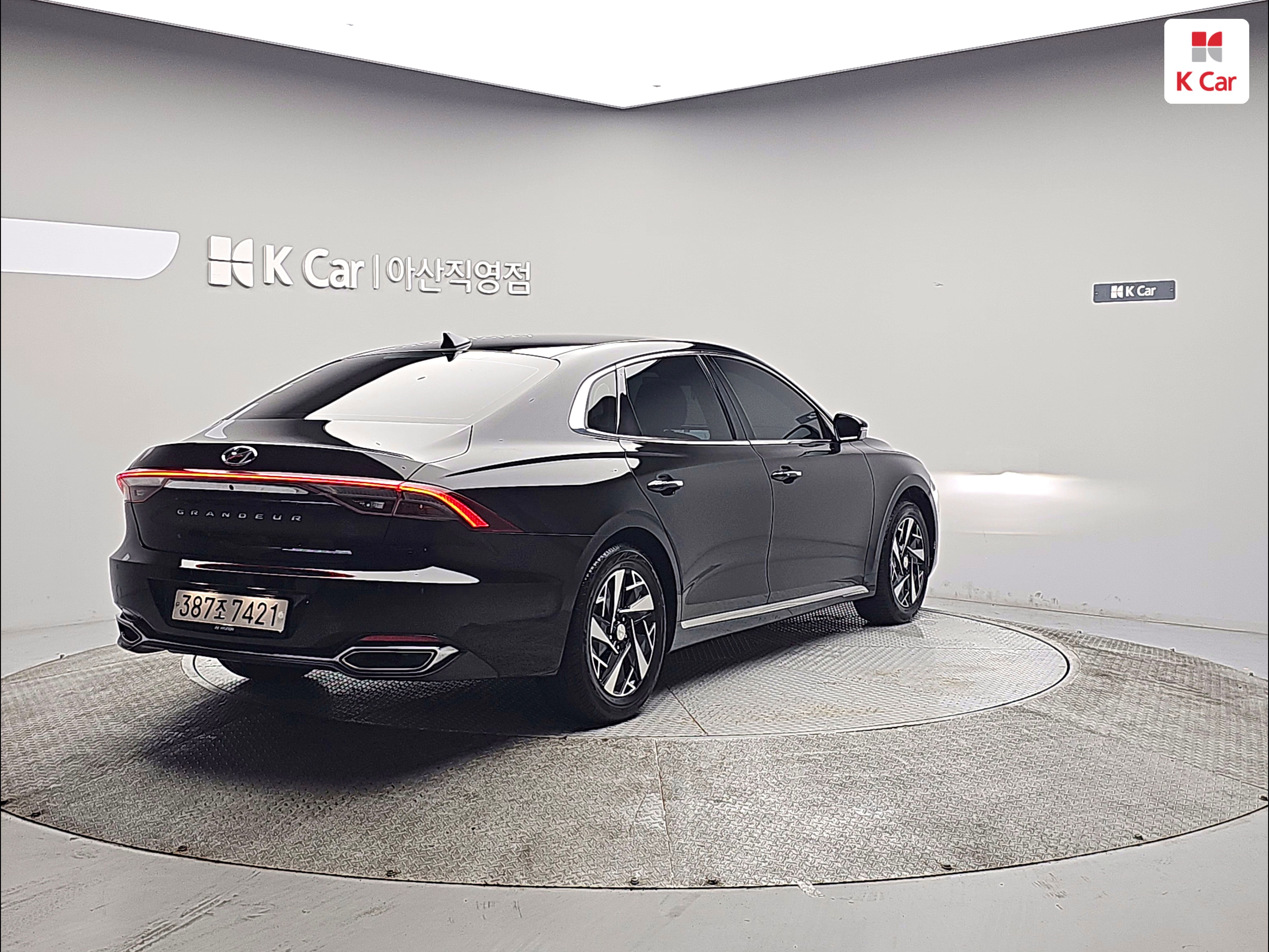 HYUNDAI The New Grandeur IG Hybrid 2.4 HEV