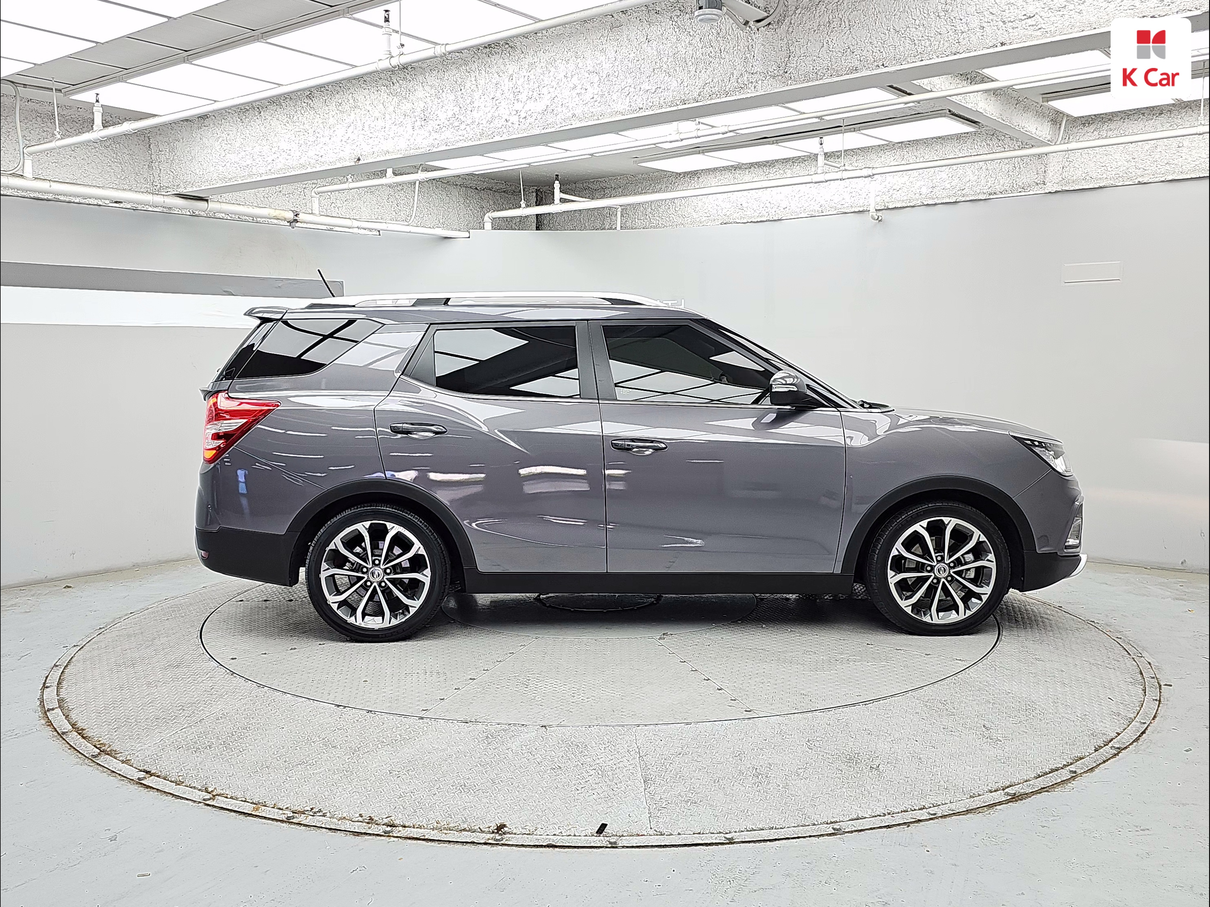 KG MOBILITY(SSANGYONG) Tivoli Air Gasoline 4WD