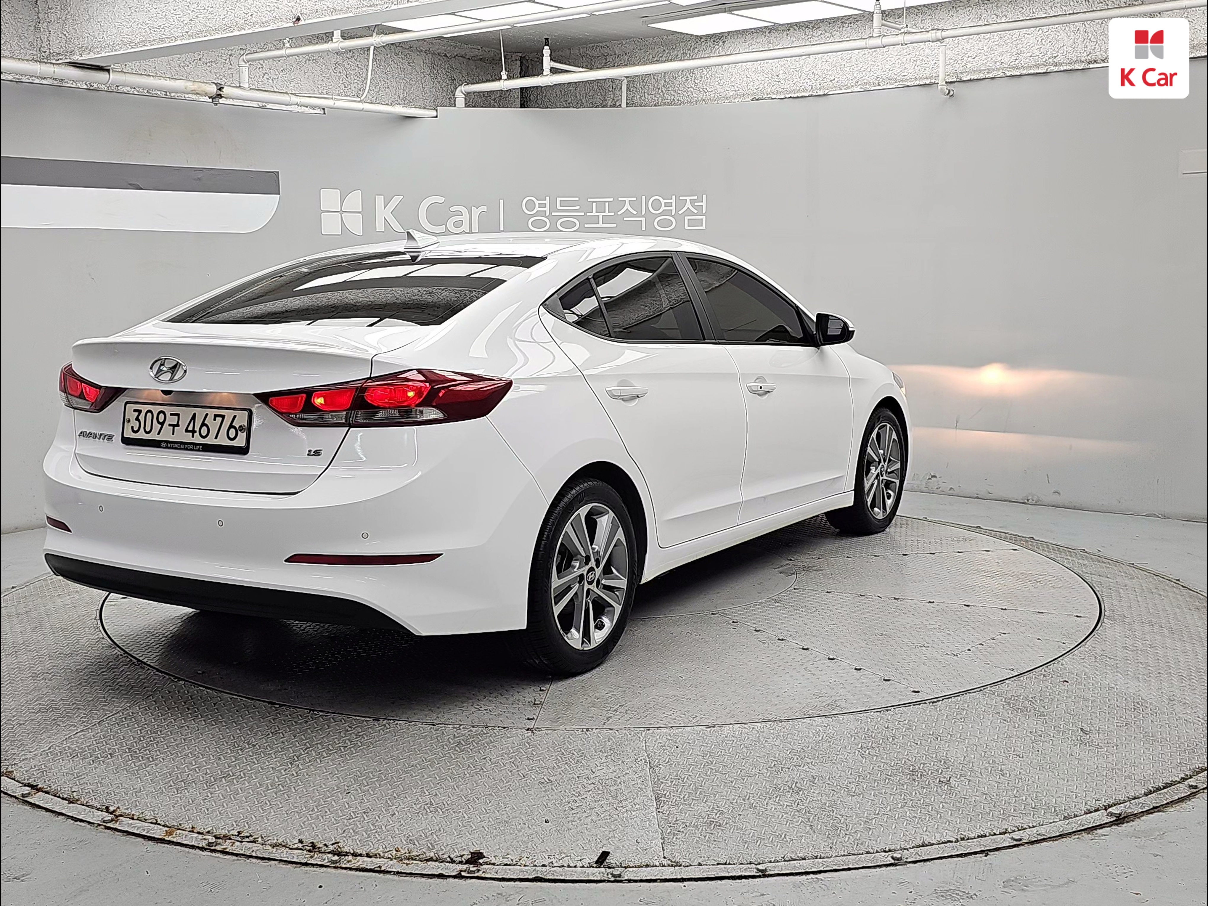 HYUNDAI Avante AD 1.6 GDI