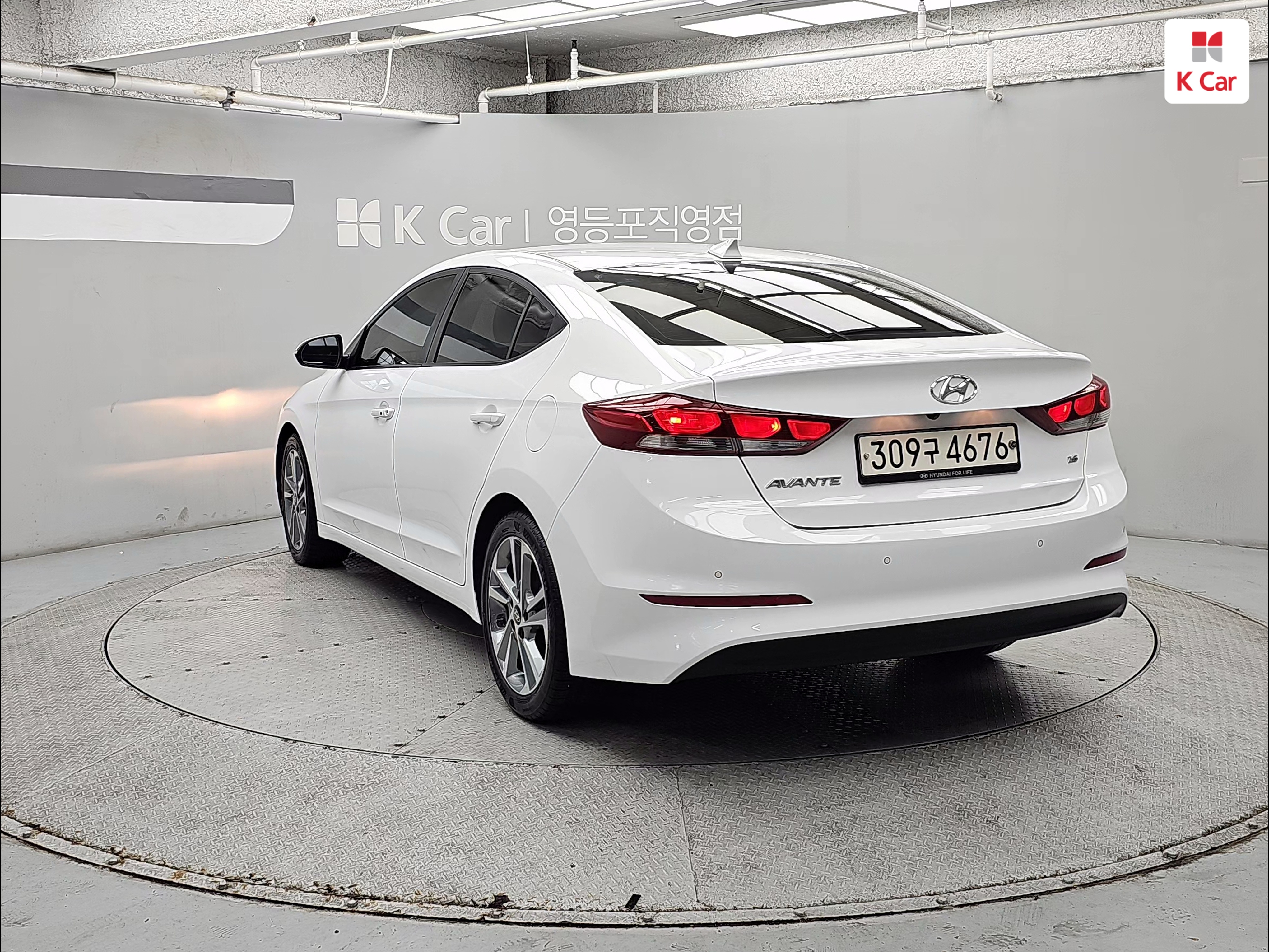 HYUNDAI Avante AD 1.6 GDI