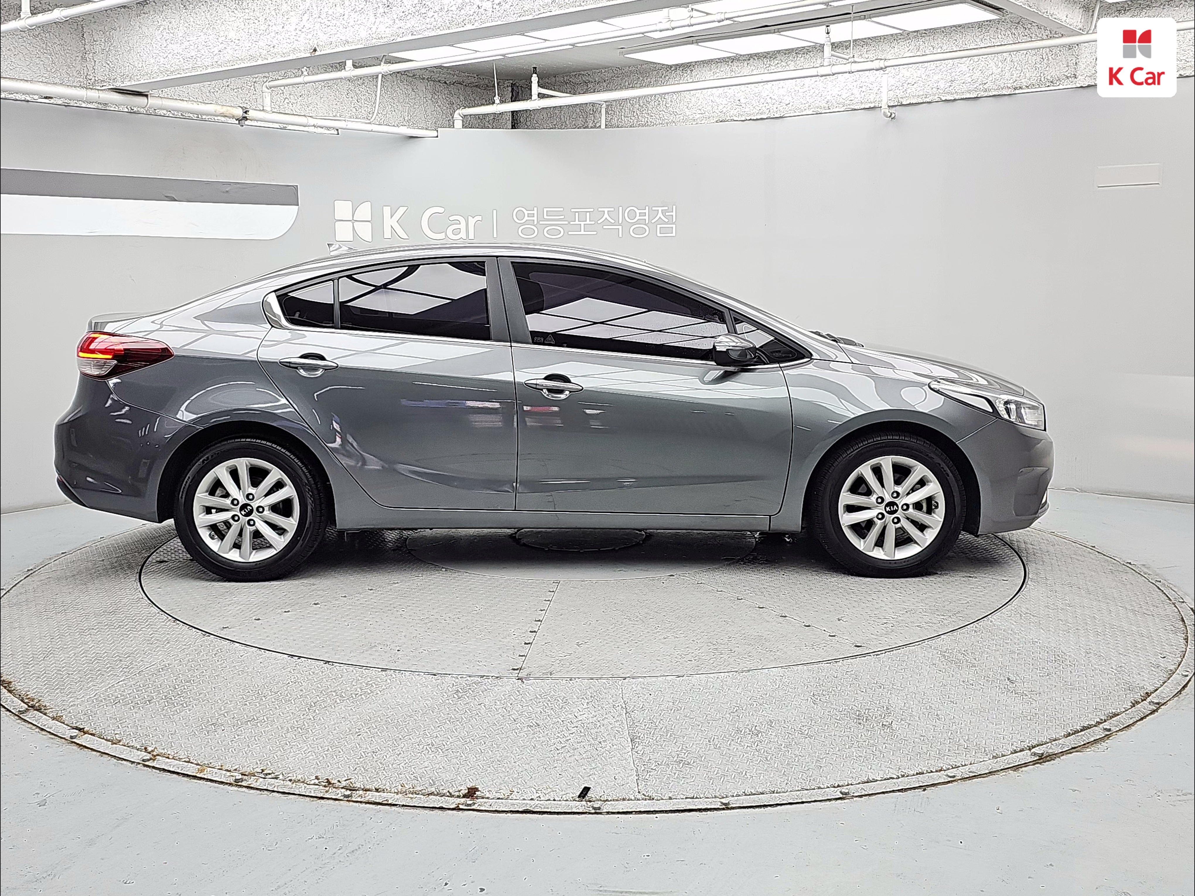 KIA The New K3 1.6 GDI