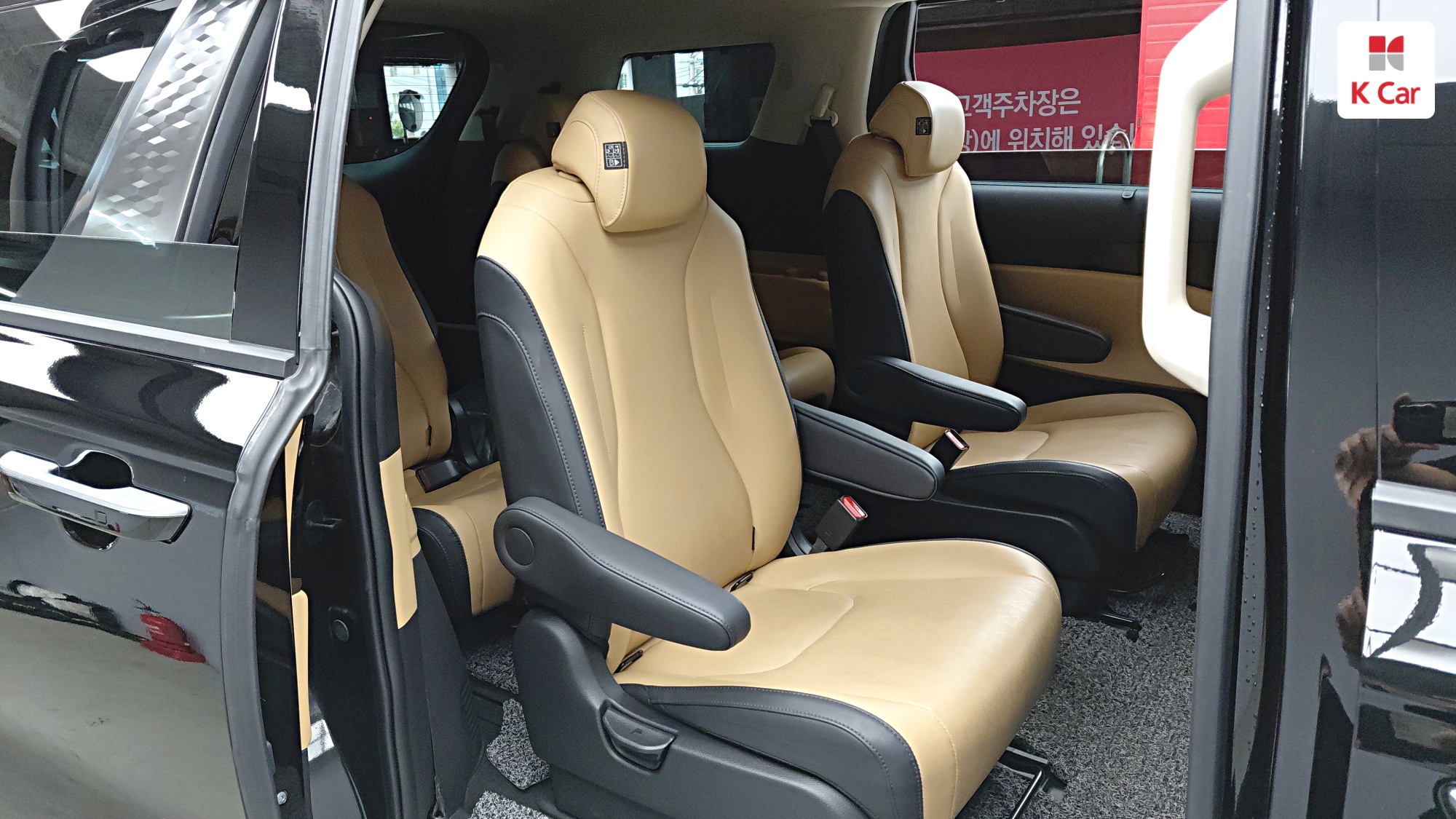 Kia Carnival дизель 2.2 (9 мест), миниатюра 21
