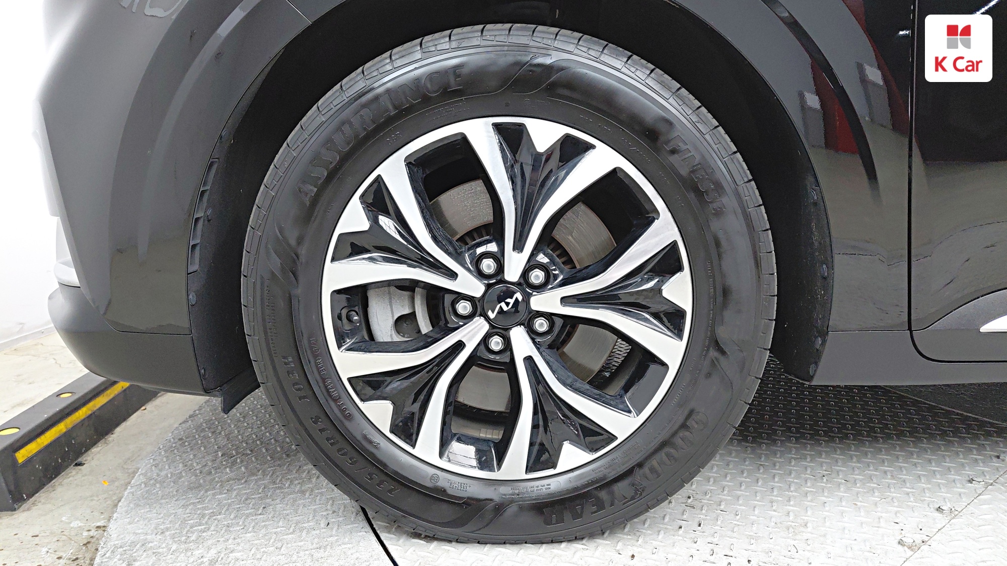 Kia Carnival дизель 2.2 (9 мест), миниатюра 25
