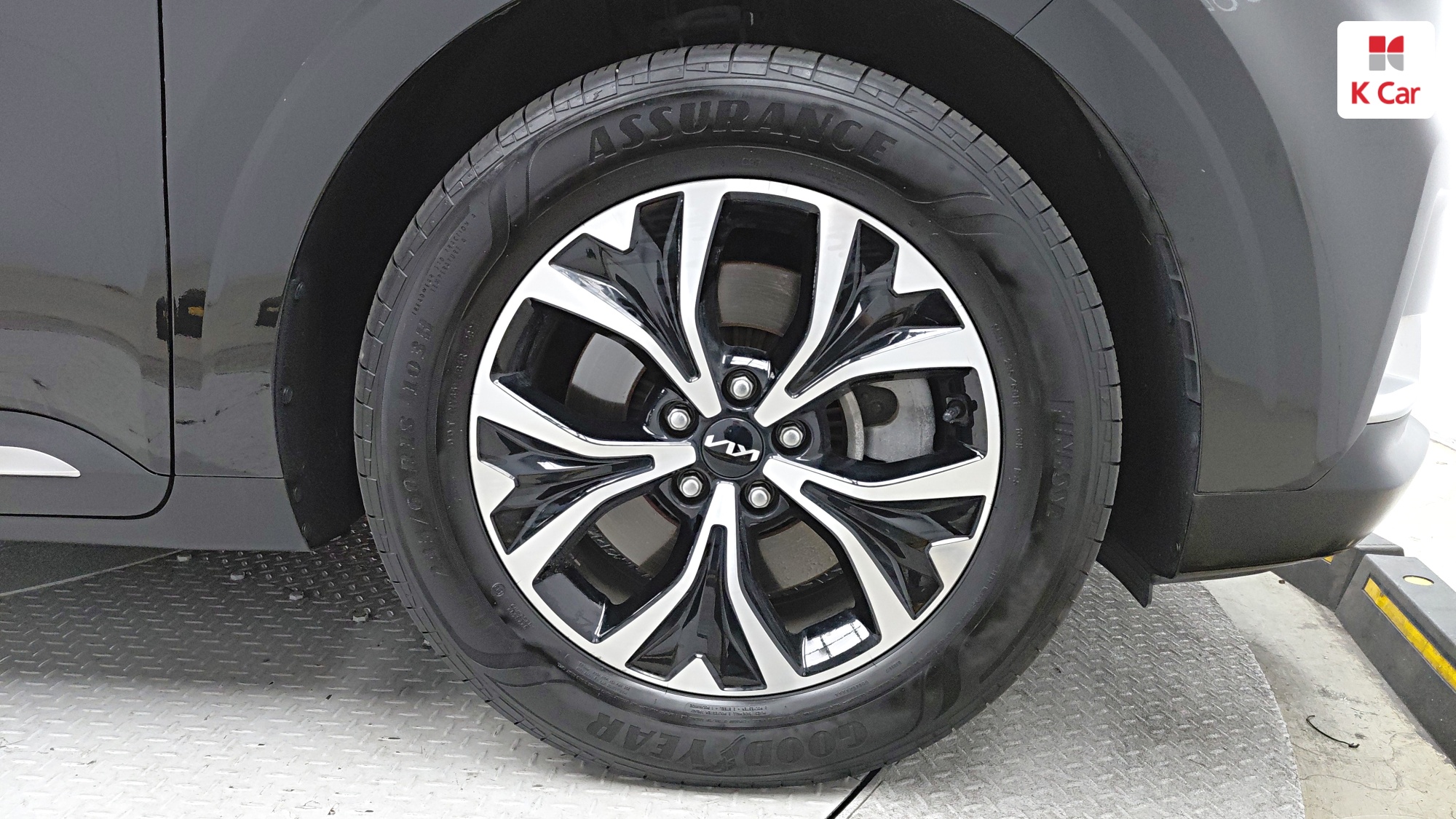Kia Carnival дизель 2.2 (9 мест), миниатюра 27
