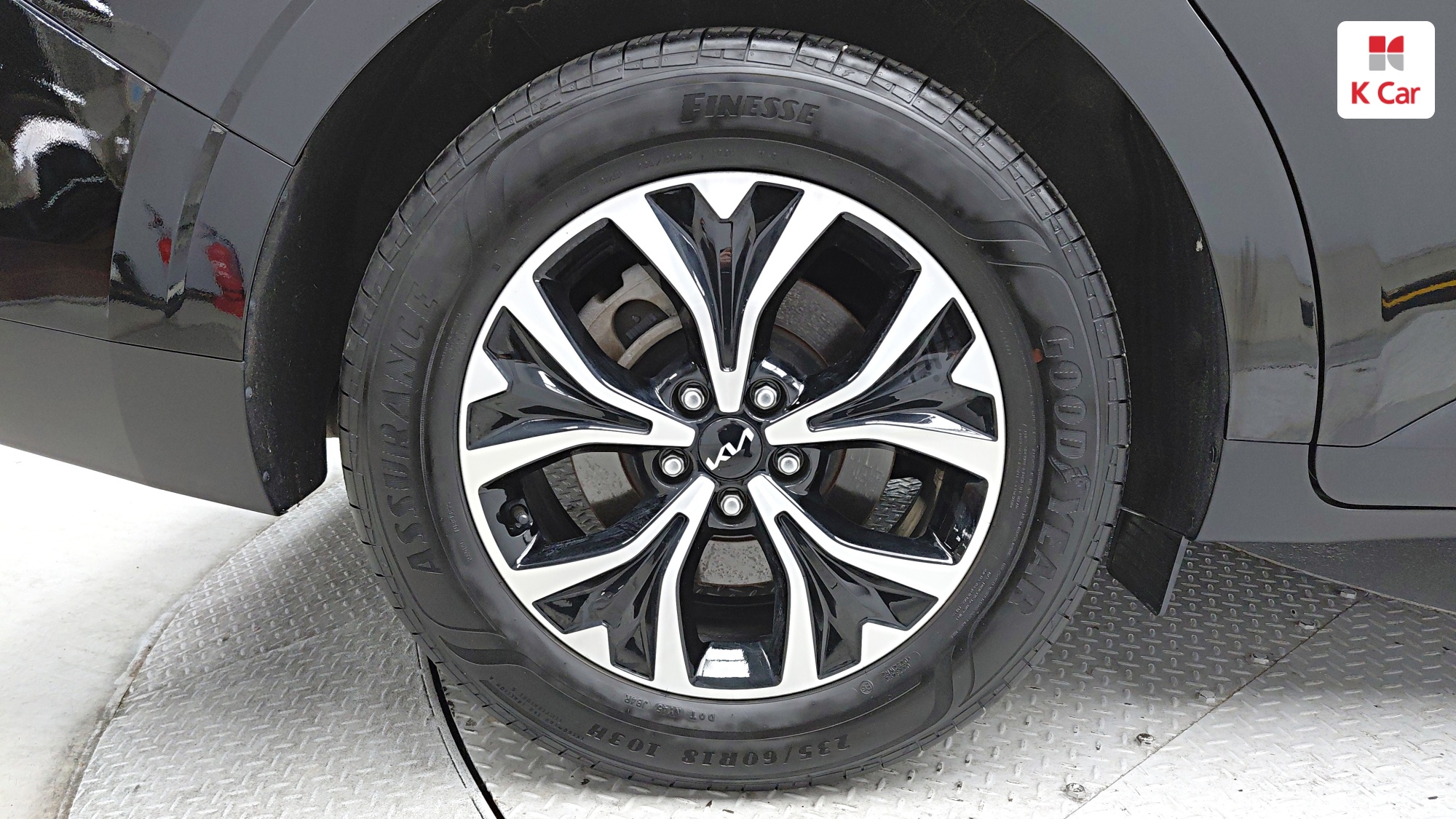 Kia Carnival дизель 2.2 (9 мест), миниатюра 28