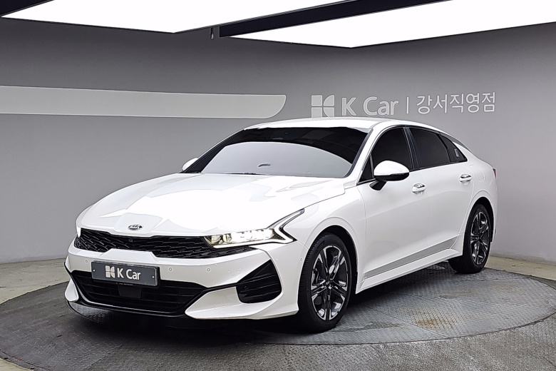Kia K5 бензин 2.0 Signature