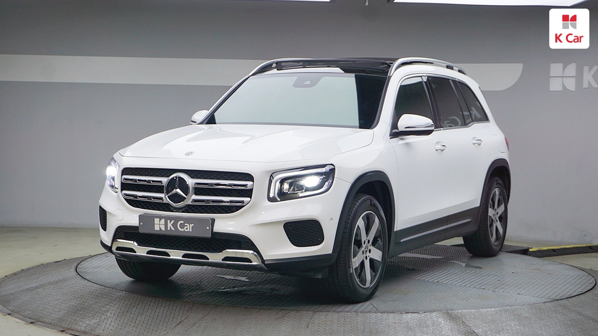 Mercedes-Benz GLB GLB220, миниатюра 2