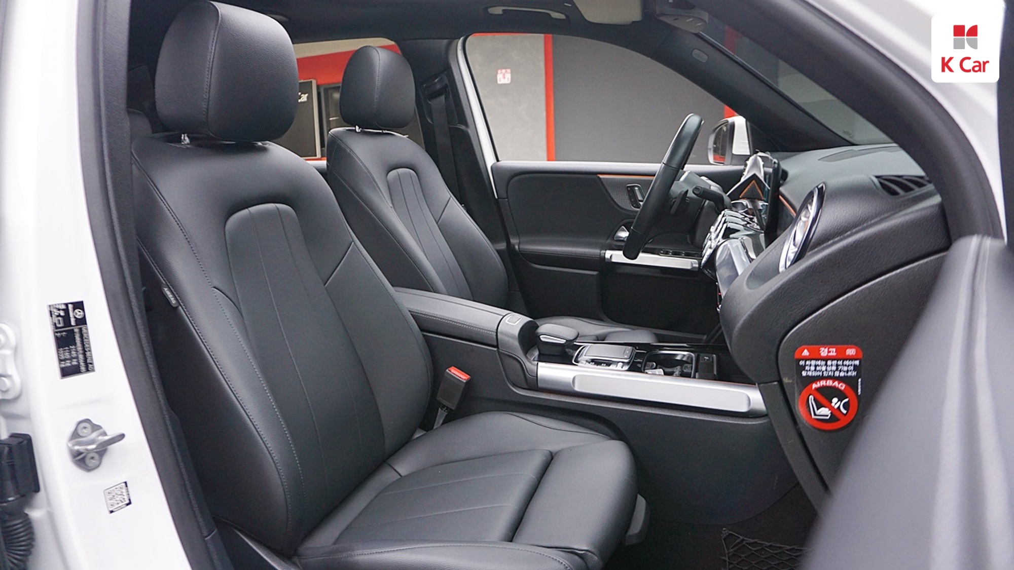 Mercedes-Benz GLB GLB220, миниатюра 18