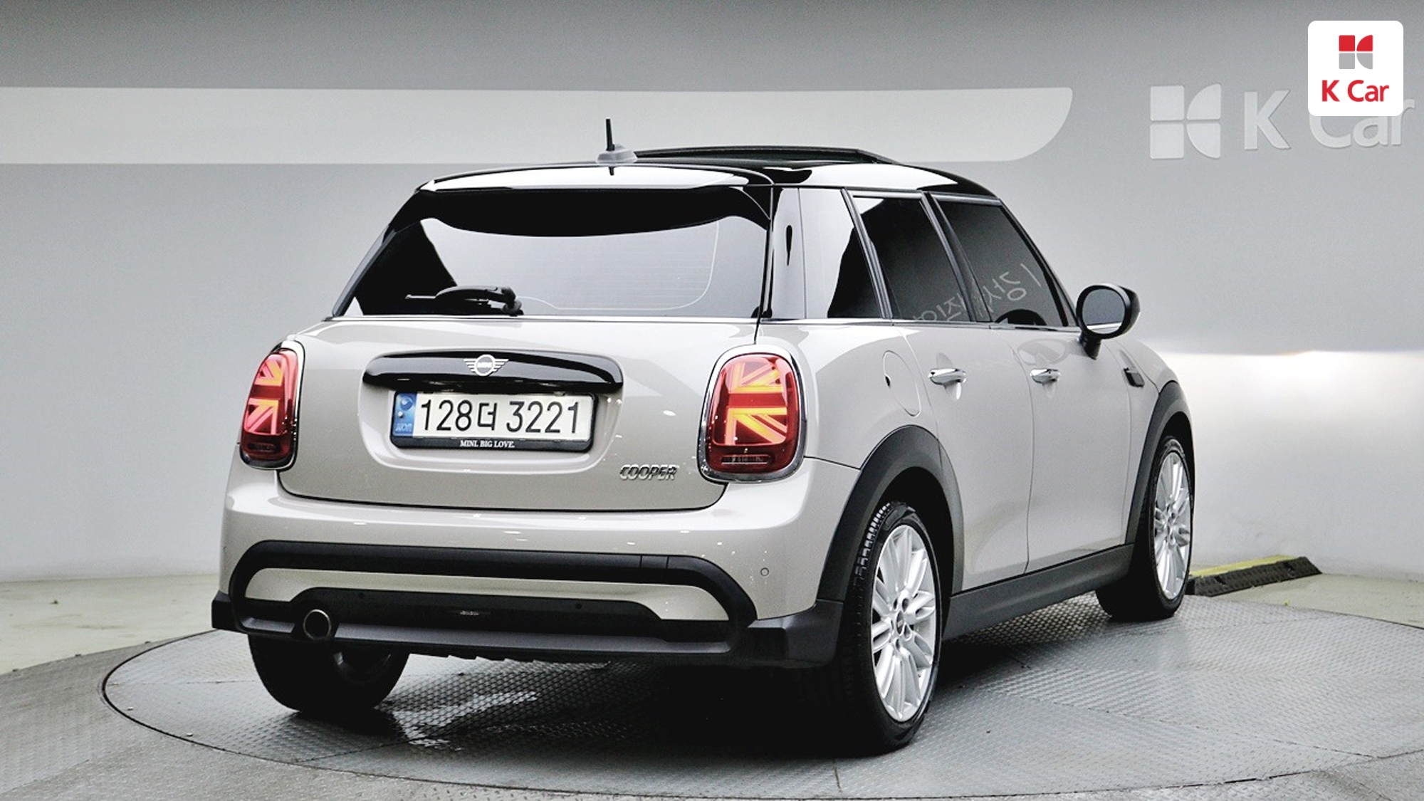 MINI Cooper, миниатюра 4