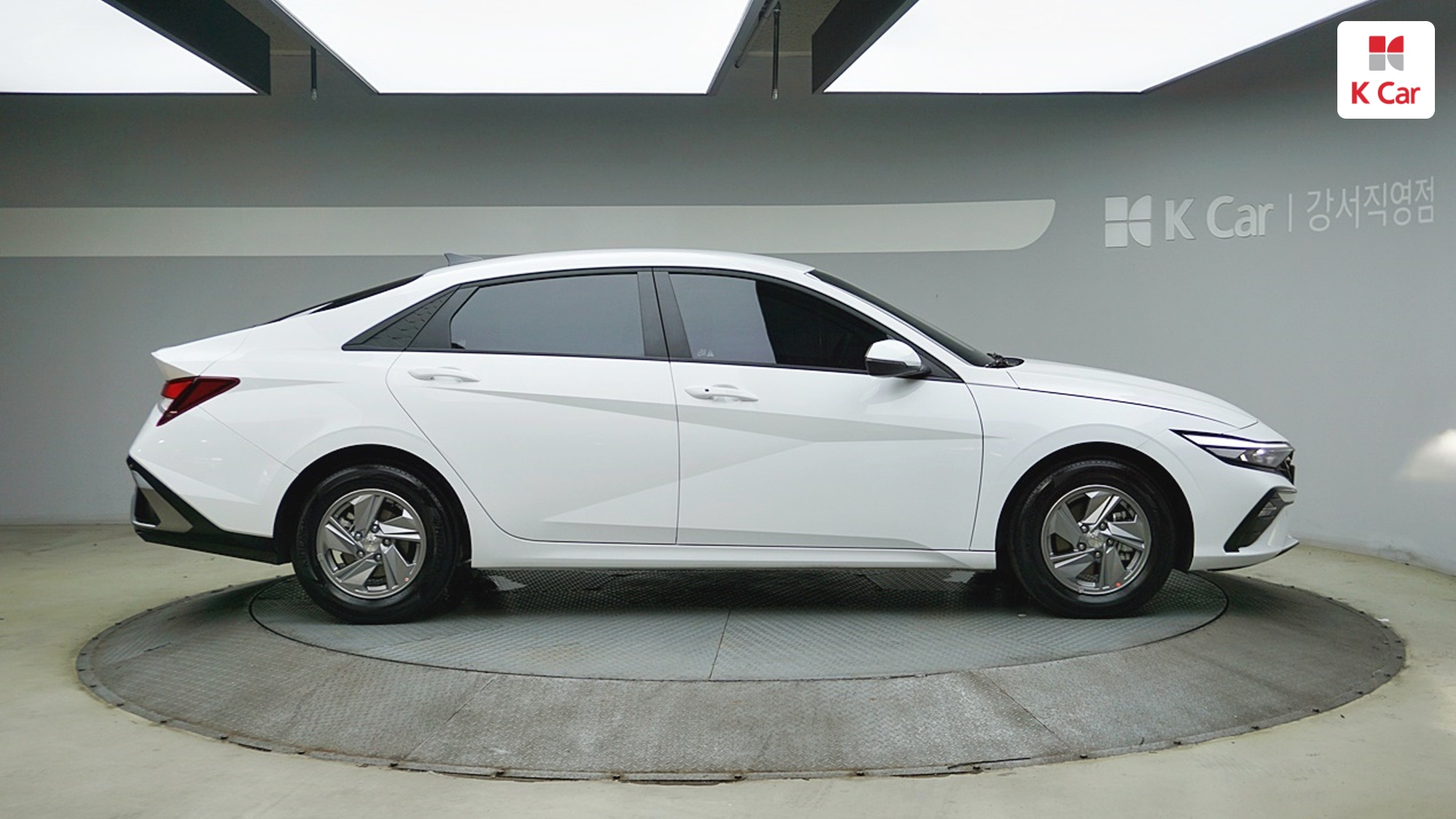 Hyundai Avante бензин 1.6, миниатюра 15