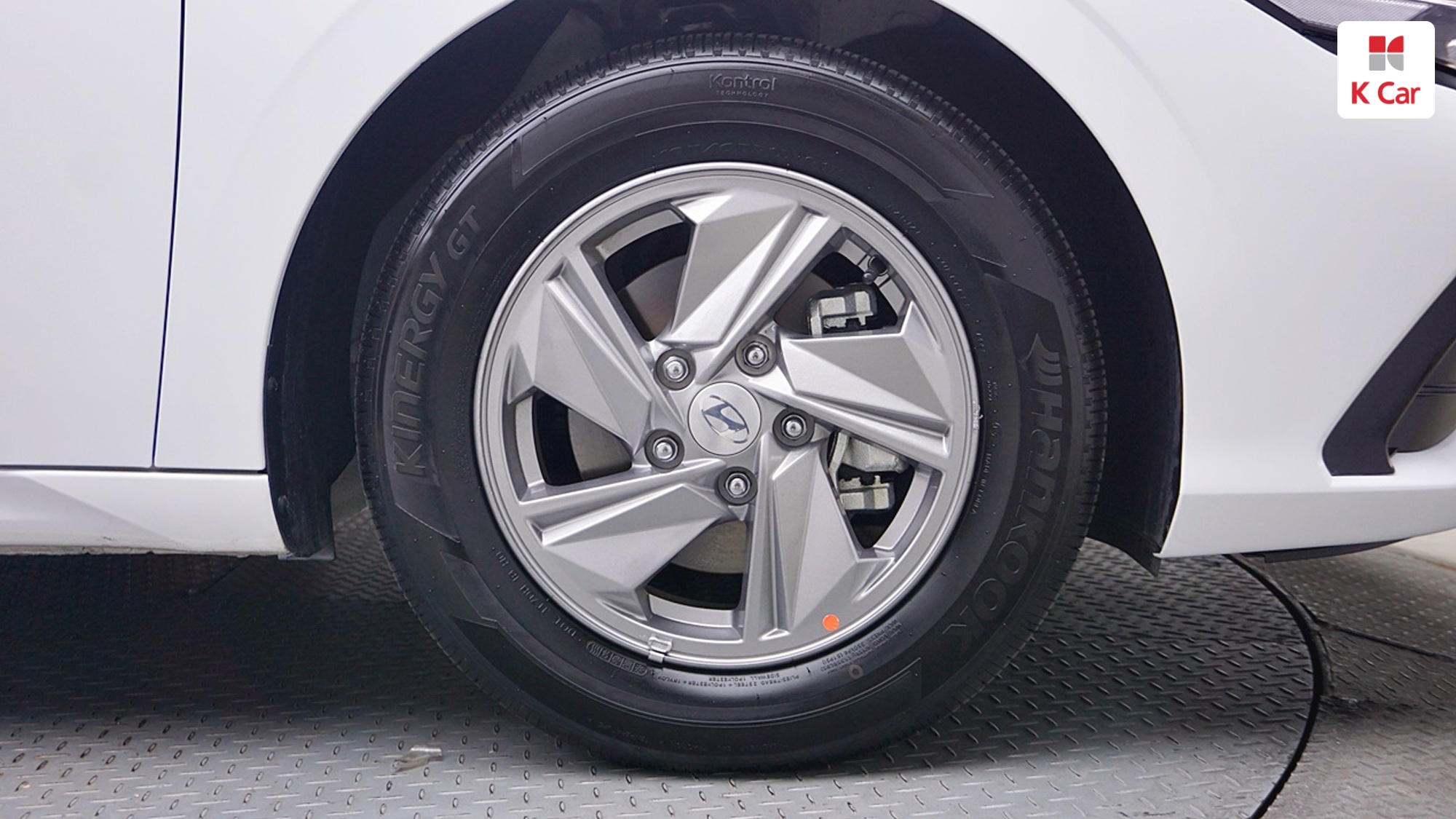 Hyundai Avante бензин 1.6, миниатюра 8