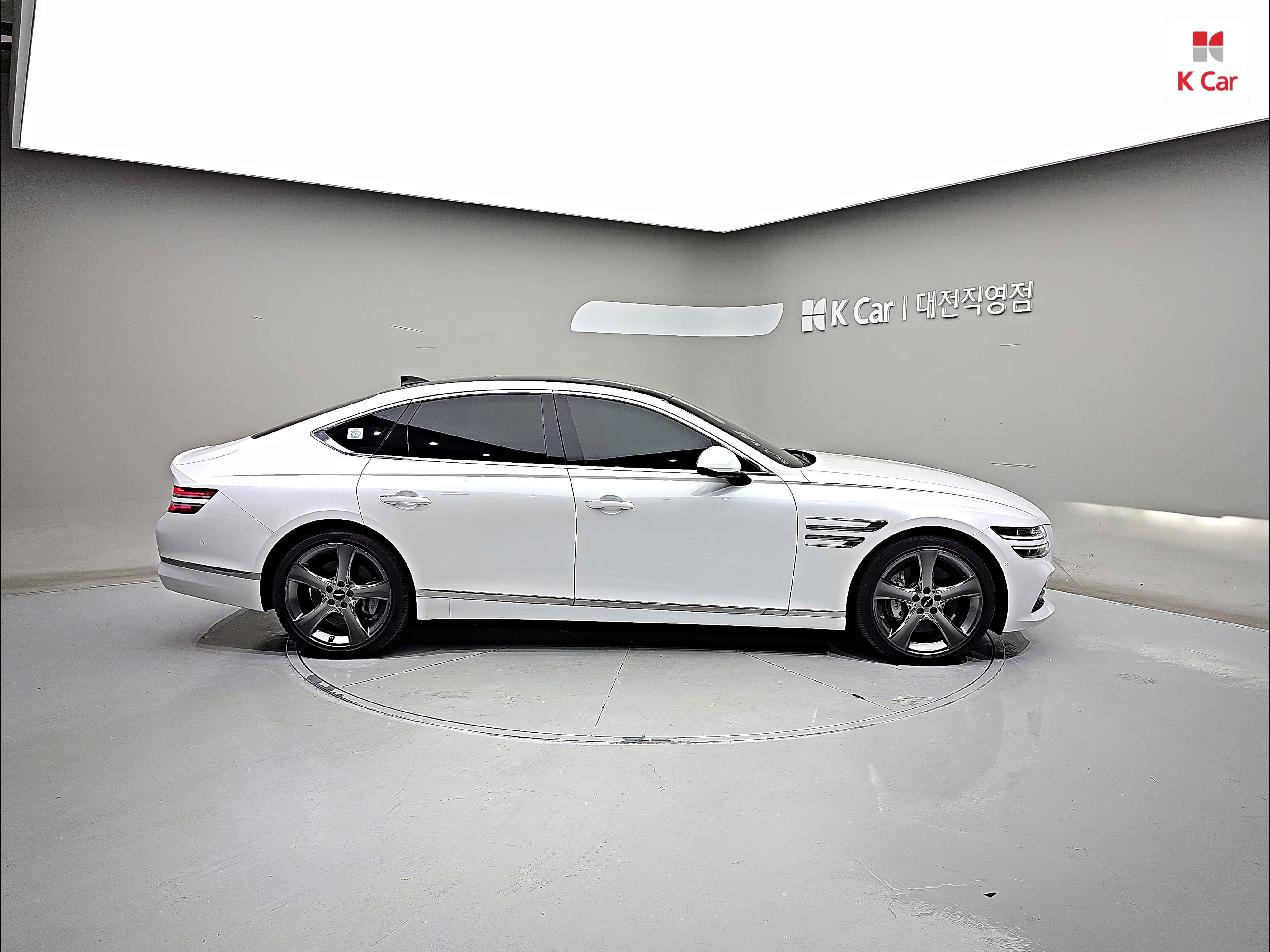 GENESIS The All New G80 Gasoline 2.5 AWD