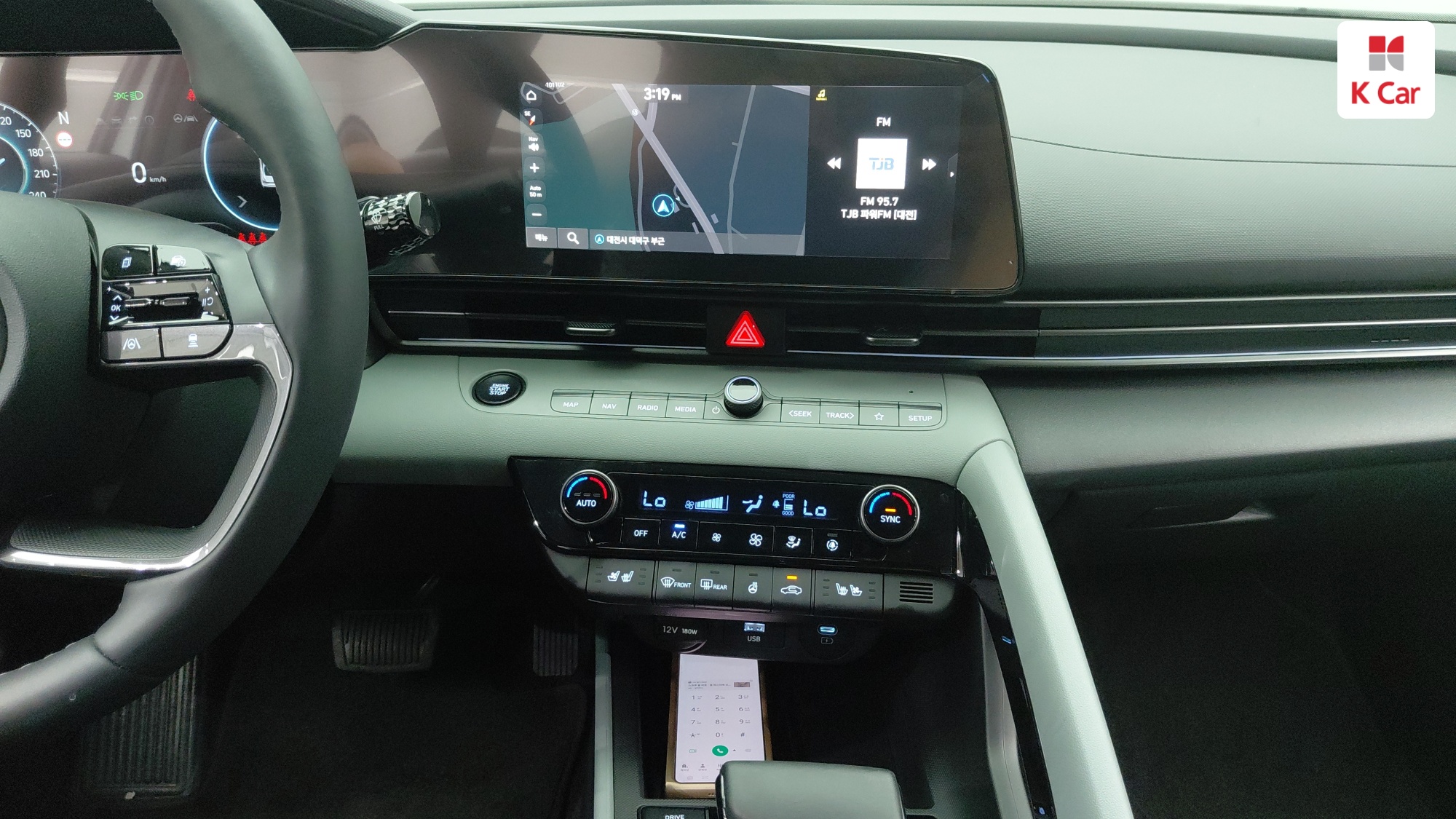 Hyundai Avante Inspiration, миниатюра 18