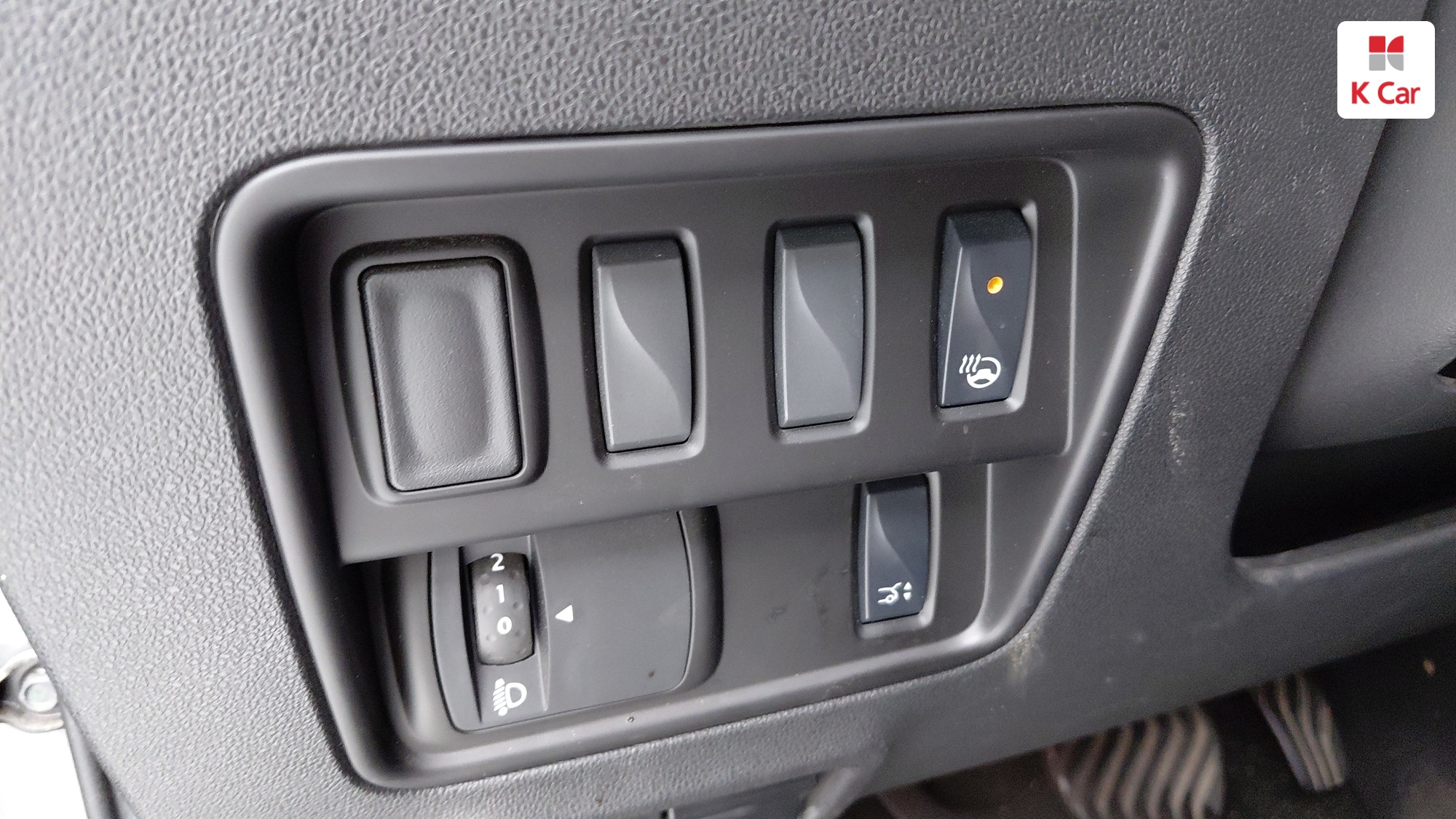 Renault QM6 бензин 2.0 2WD RE Signature, миниатюра 21
