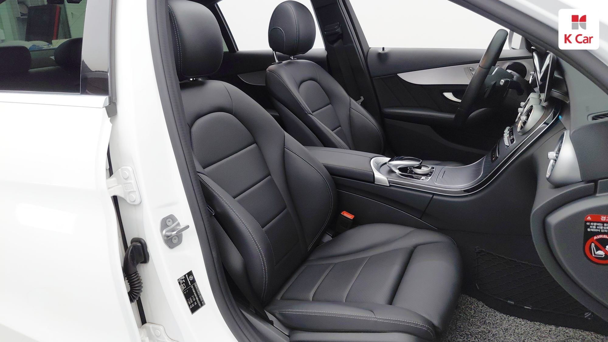 Mercedes-Benz C-Class C200 AMG Line, миниатюра 26
