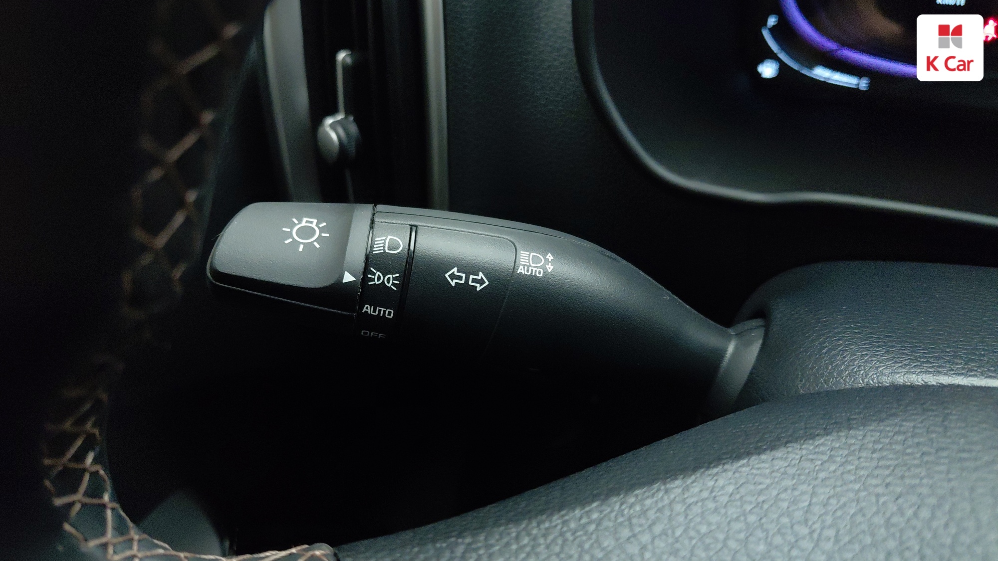 Kia Morning бензин 1.0 Signature, миниатюра 4