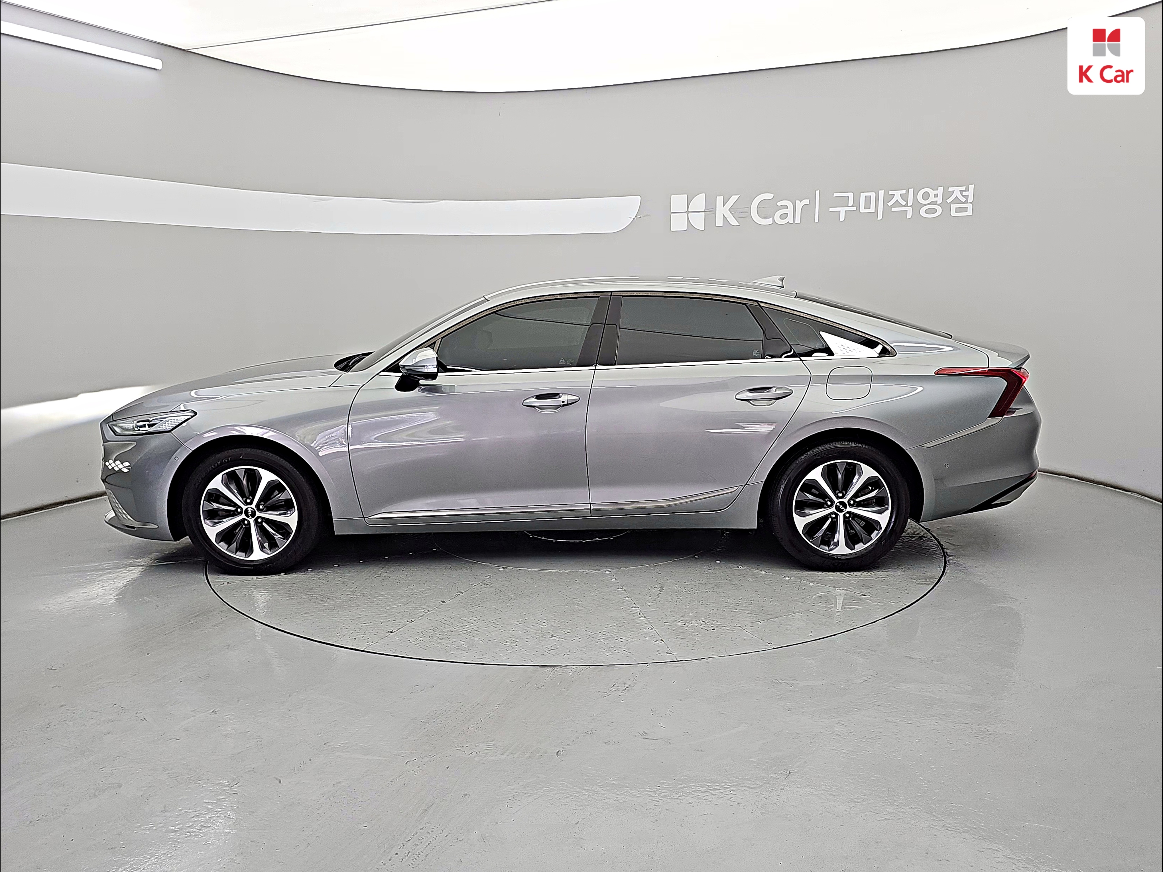 KIA K8 Hybrid HEV