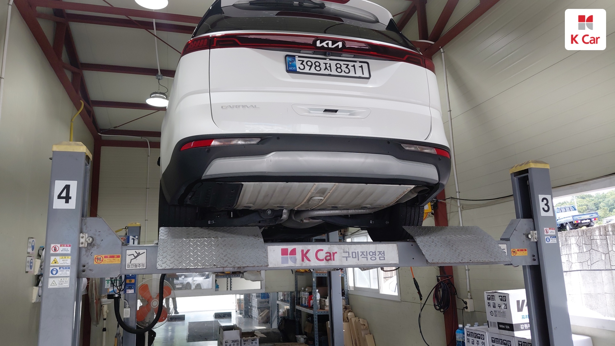 Kia Carnival дизель 2.2 (9 мест) Prestige, миниатюра 5