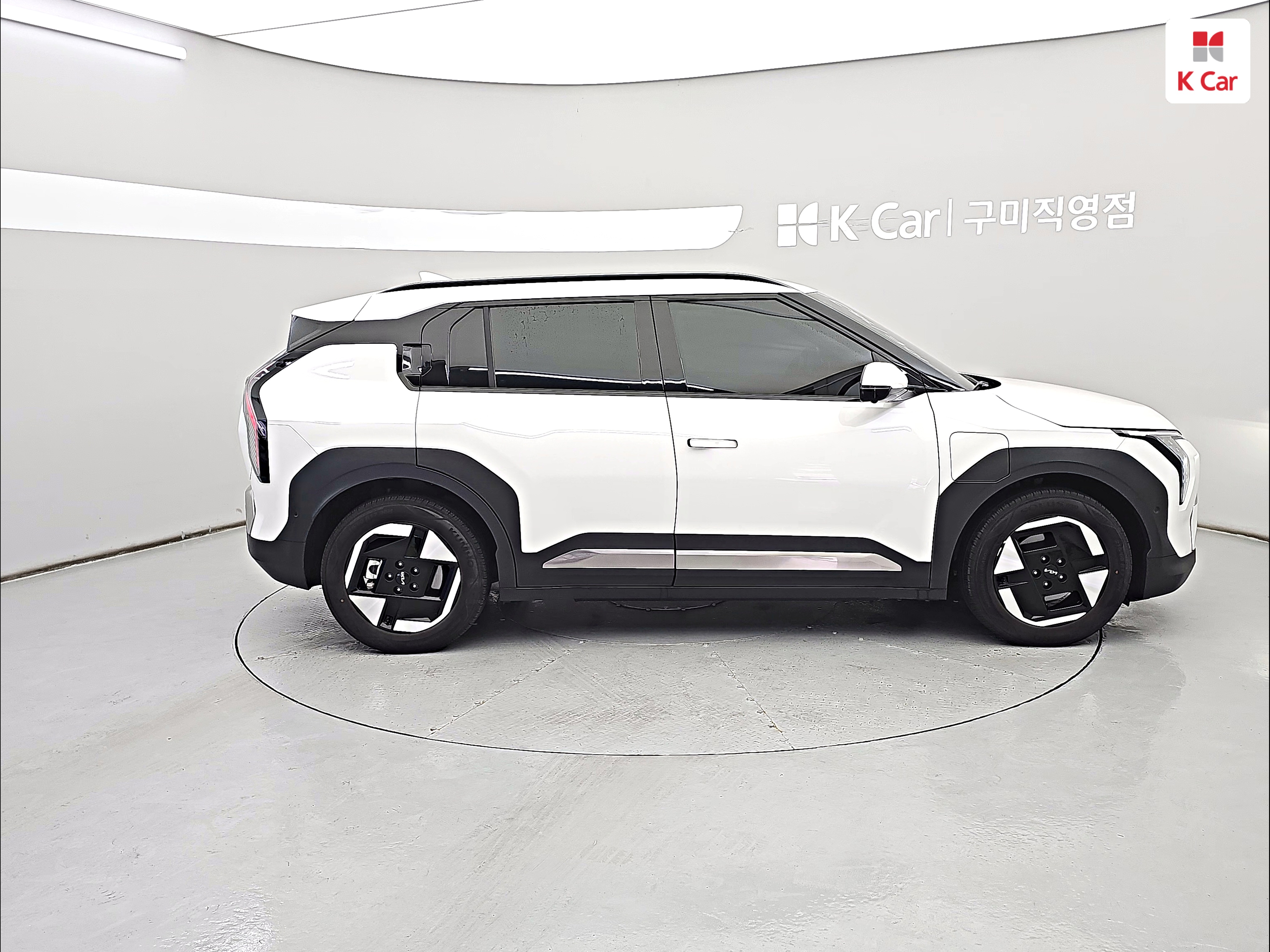 기아 EV3 롱 레인지 2WD 어스
